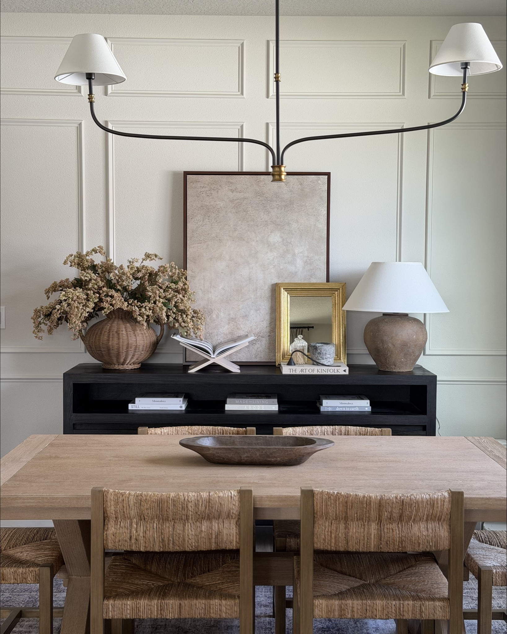 dining room views 

#diningroom #potterybarn #amazonhome #wayfairhome #mcgeeandco #fauxstems #homegoods #mirror

#LTKSeasonal #LTKHome