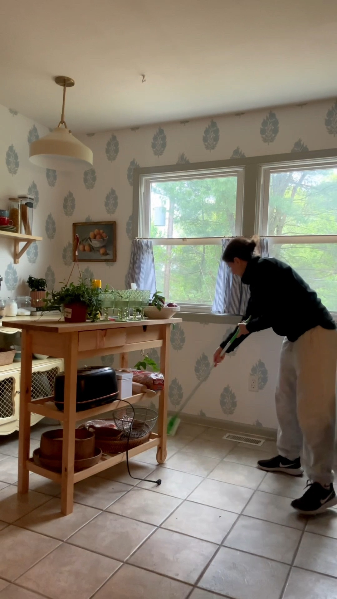 Undoing the mess of the school week. Maybe if everyone holds their breath and tip-toes around the house, it will stay clean for more than a day…


#LTKdayinmylife #LTKHome #LTKmomlife