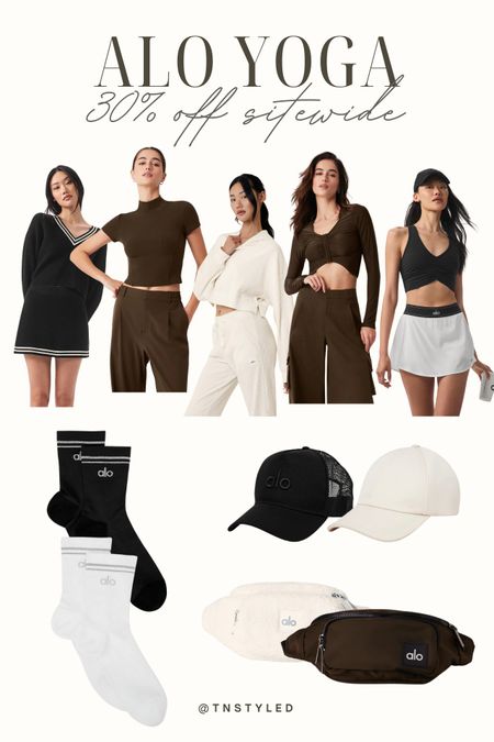 @aloyoga sitewide sale // 30% off on socks, tops, belt bags, caps, workout wear, gym clothes, tennis skirts, hats, sweatpants, lounge wear, running clothes, sherpa bags

