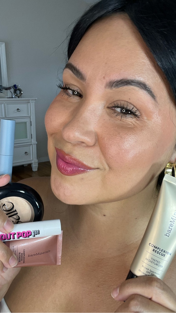 5 minute makeup routine in order! As always on unfiltered real 49 year old skin filmed on back camera. #realskin 

All products I recommend can be found in my #ltk 

#everydaymakeup #agingskin #tintedmoisturizer #makeupover40 #matureskinmakeup @benefitcosmetics @thayers @bareminerals @personacosmetics @saiebeauty @jcatbeauty

#LTKOver40 #LTKFindsUnder50 #LTKBeauty