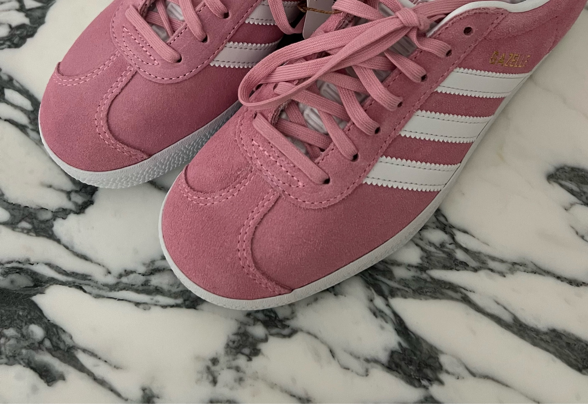 Pink Adidas Gazelles 💕

Adidas Sneakers | Adidas Sambas | Adidas Spezial | Shopbop | Farfetch | Free People | Urban Outfitters | Colorful Sneakers | Pink Sneakers | Athleisure | Lifestyle Sneakers | Athletic Sneakers | Trainers | Neutral Shoes | Everyday Sneakers |  

#LTKShoeCrush #LTKSeasonal #LTKStyleTip