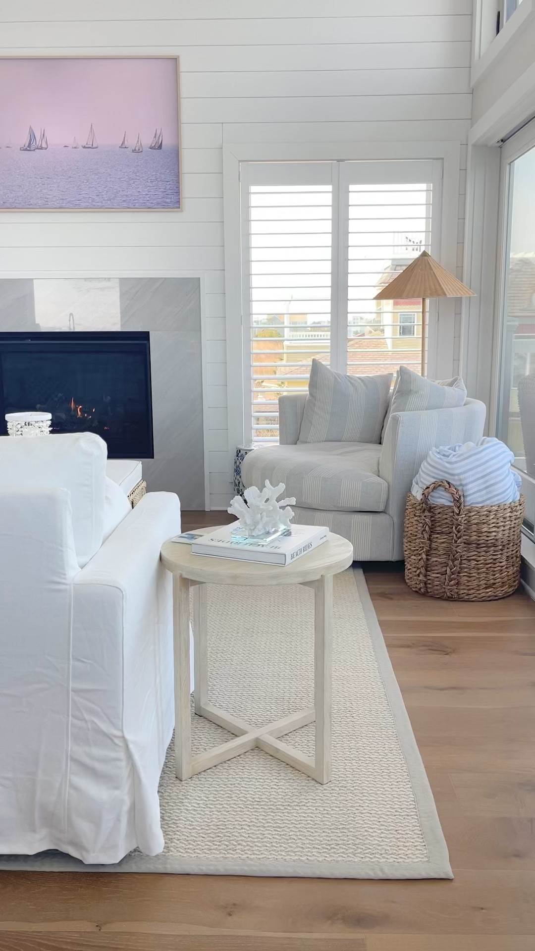 Beach house living room links 🤍🌊⚓️🐚