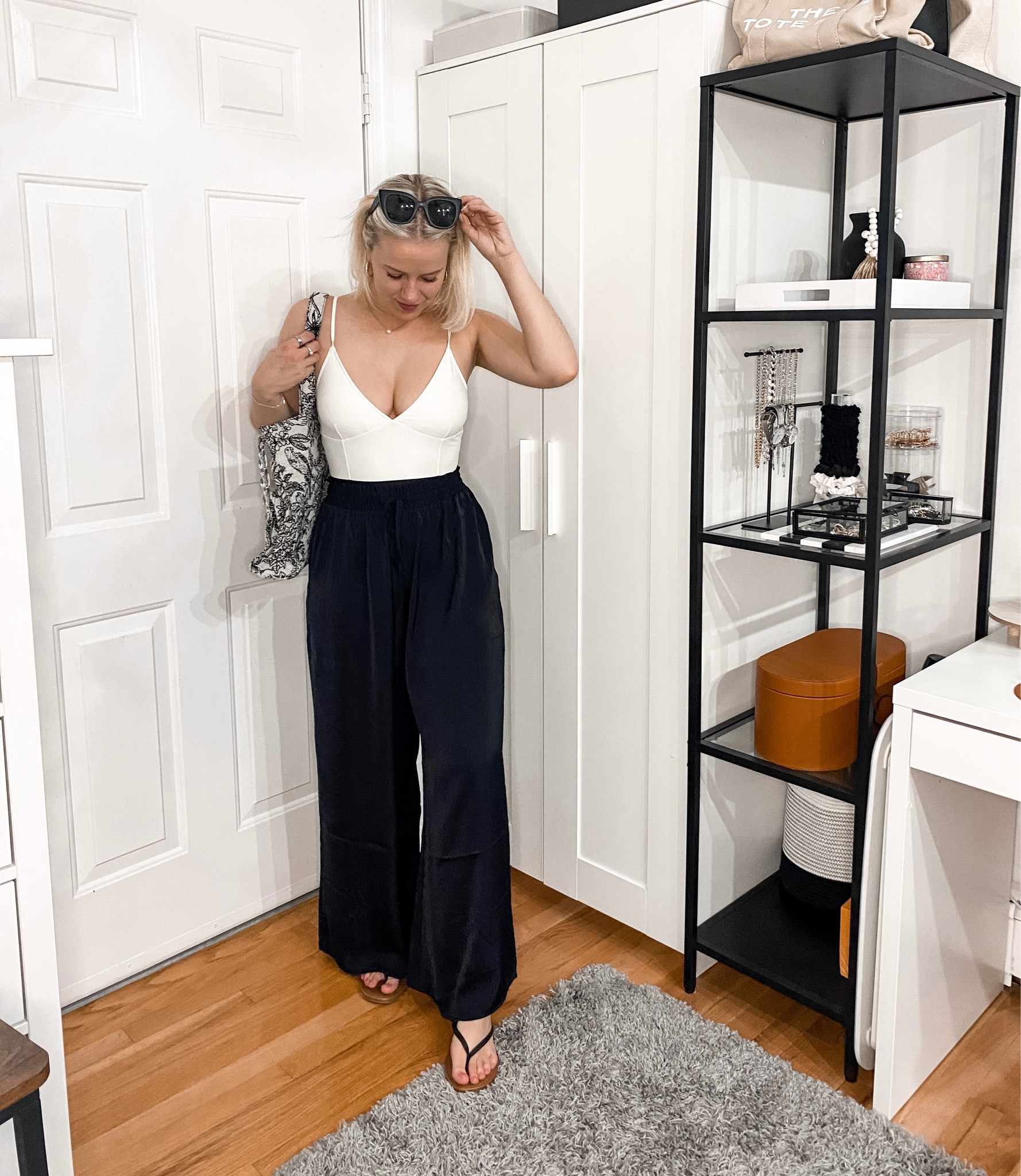 One piece: Size 4
Pants: Size SM