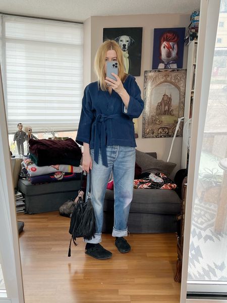 I love wrap shirts, they are so easy to wear and these two are some of my favourites that I bought secondhand. Actually, every item is secondhand except the Birkenstocks. 

•
.  #StyleOver40  #levis  #doubledenim #vintagebag  #vintagelevis #thriftFind  #fringe #poshmarkfind #thriftstyle #secondhandstyle #secondhandFind #FashionOver40  #MumStyle #genX #genXStyle #shopSecondhand #genXInfluencer #WhoWhatWearing #genXblogger #secondhandDesigner #Over40Style #40PlusStyle #Stylish40s #styleTip  #HighStreetFashion #StyleIdeas


#LTKSeasonal #LTKstyletip