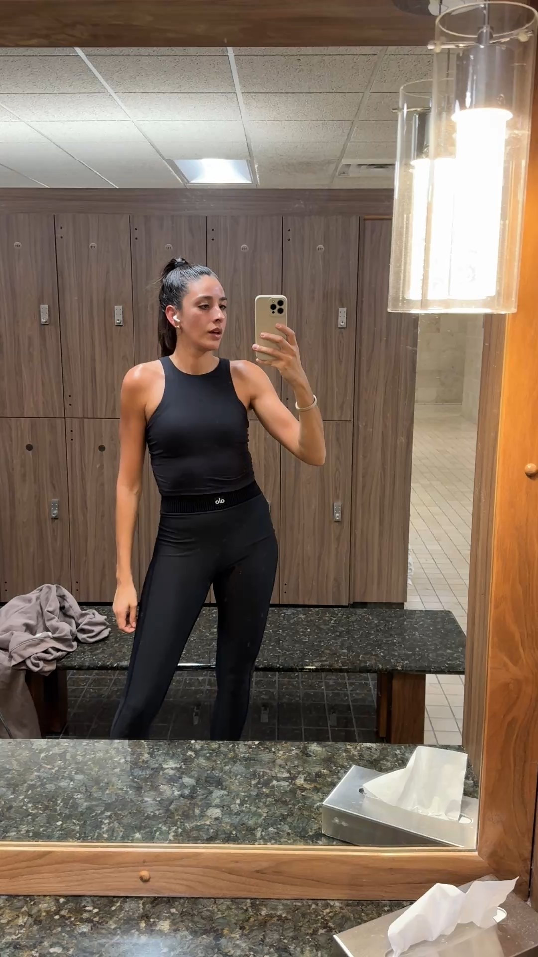 All black for today’s workout 🖤✔️

#LTKTall #LTKActive #LTKStyleTip