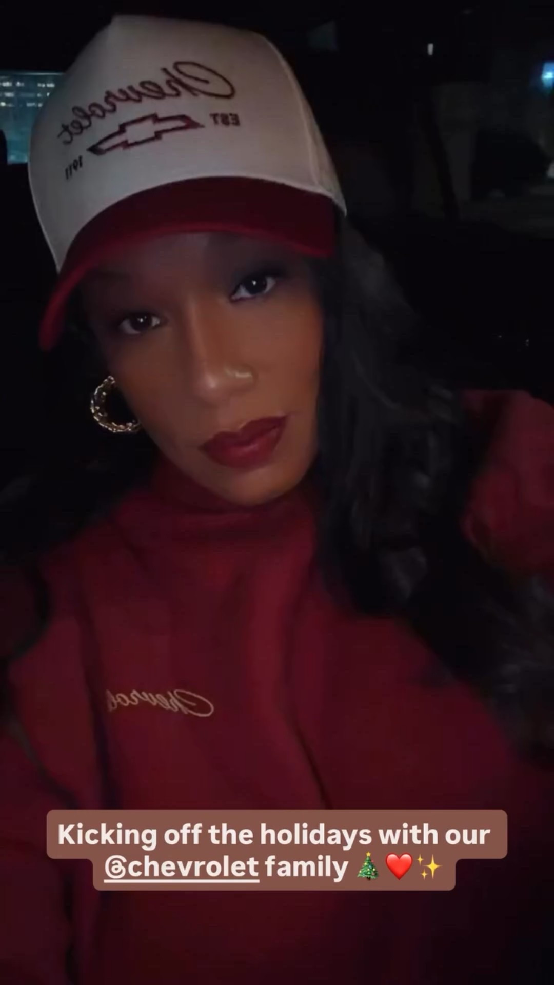 Kicking off the holidays with our @chevrolet family 🎄❤️✨

#LTKBeauty #LTKdayinmylife #LTKHoliday