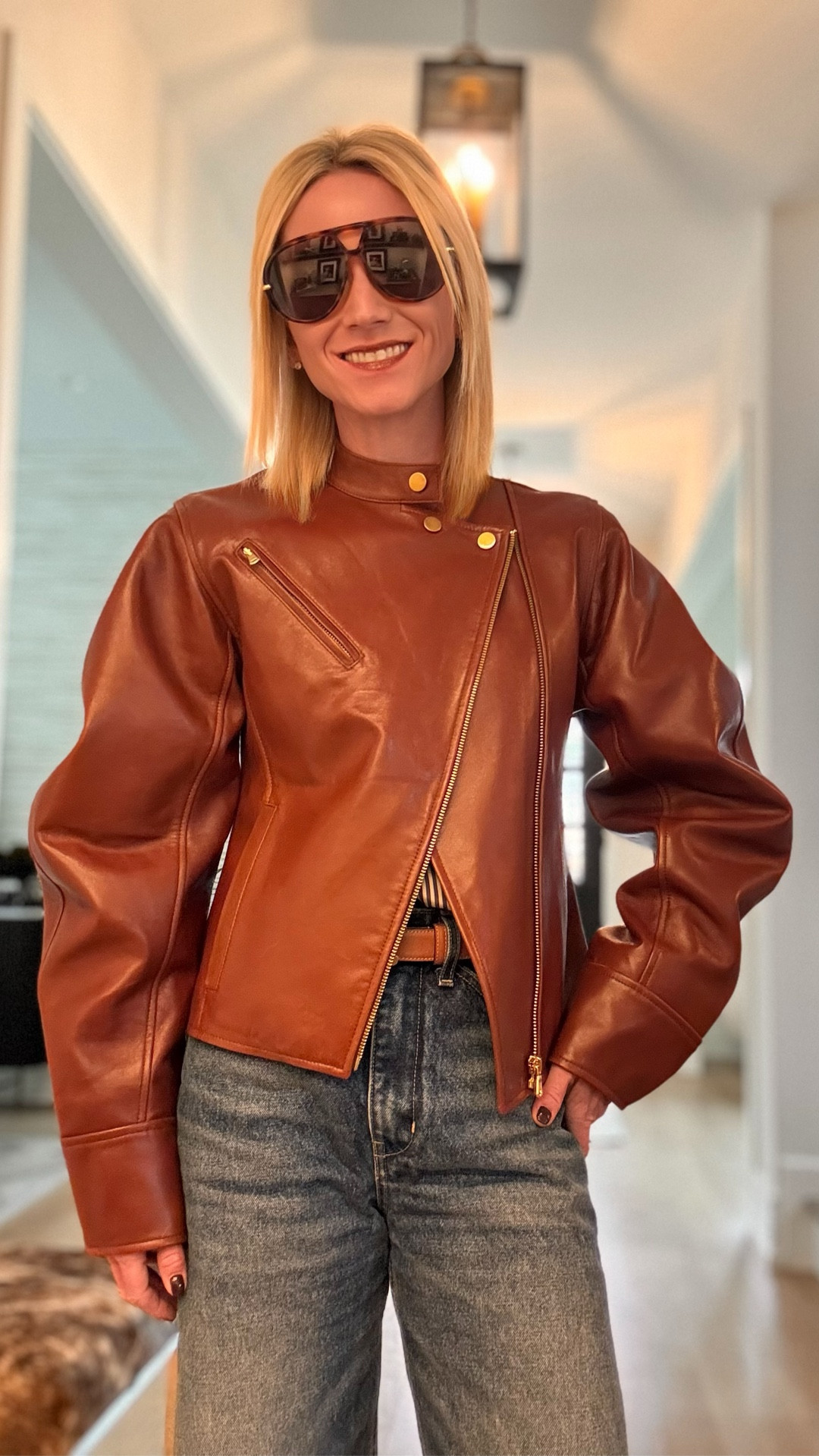 Weekend ready in my favorite transitional denim: high waisted, medium wash with a slight barrel. Pair with a pointed toe boot and buttery leather jacket 🤎👖👢

#LTKgrwm #LTKootd #LTKSeasonal