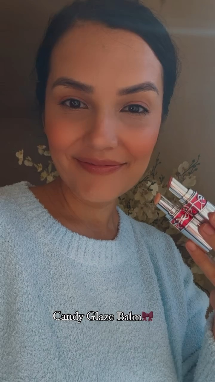 Obsessed with how smooth and glossy my lips feel! ✨ 
I want to just use them day and night 😁🫶YSL’s Lip Oil Stick gives the perfect balance of hydration and shine, all in one swipe. 
.
.
.
#LuxeLipCare #GlossyPerfection #GiftedByYSLBeauty #LuxeLipCare #GlossyPerfection #lipoil #lipstickaddict #lipgloss @yslbeauty