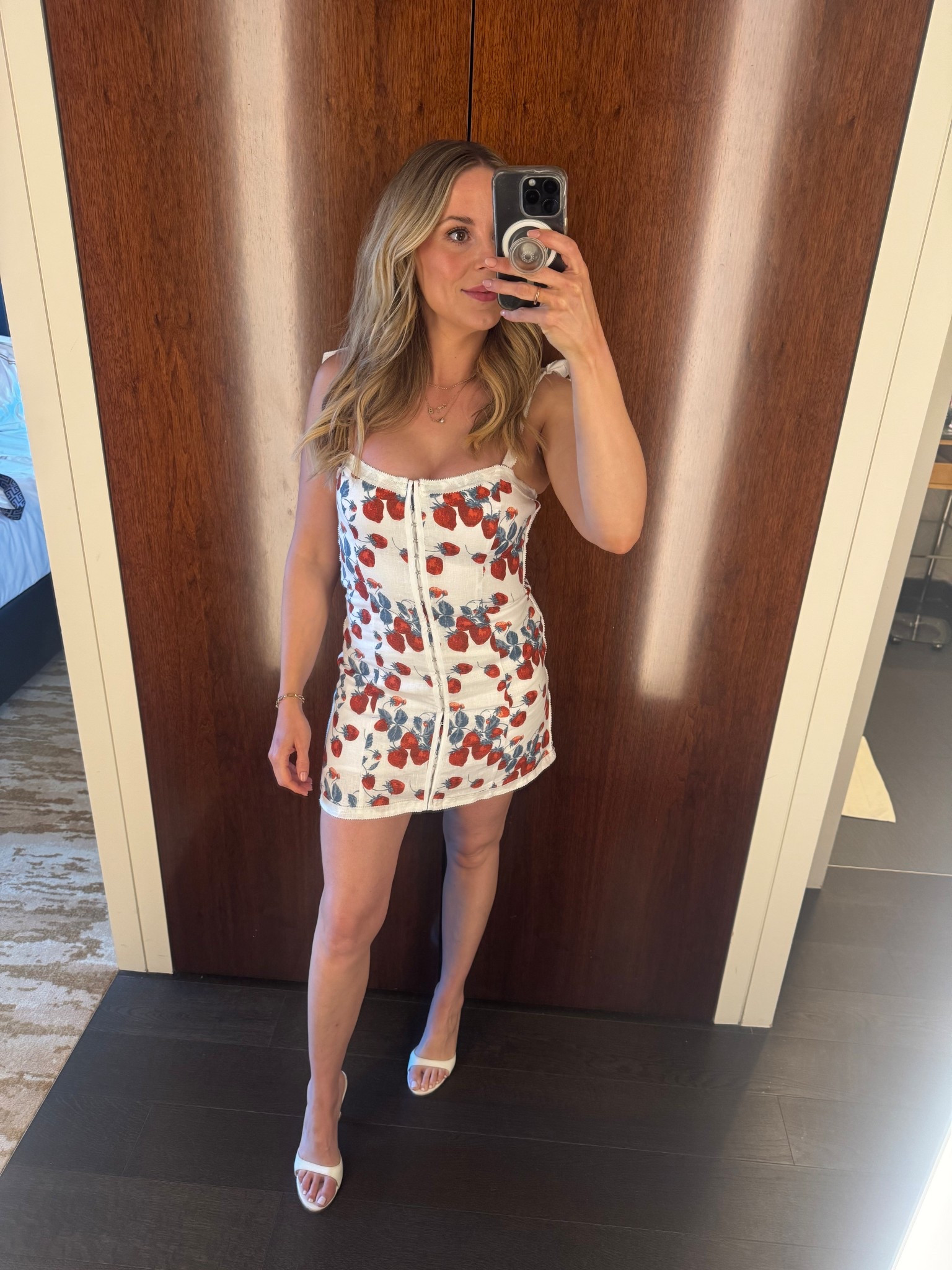 This dress is so fun for summer or vacation! Can be worn with heels or flats. It’s tts and I got it in a 2. I also got it in black! 