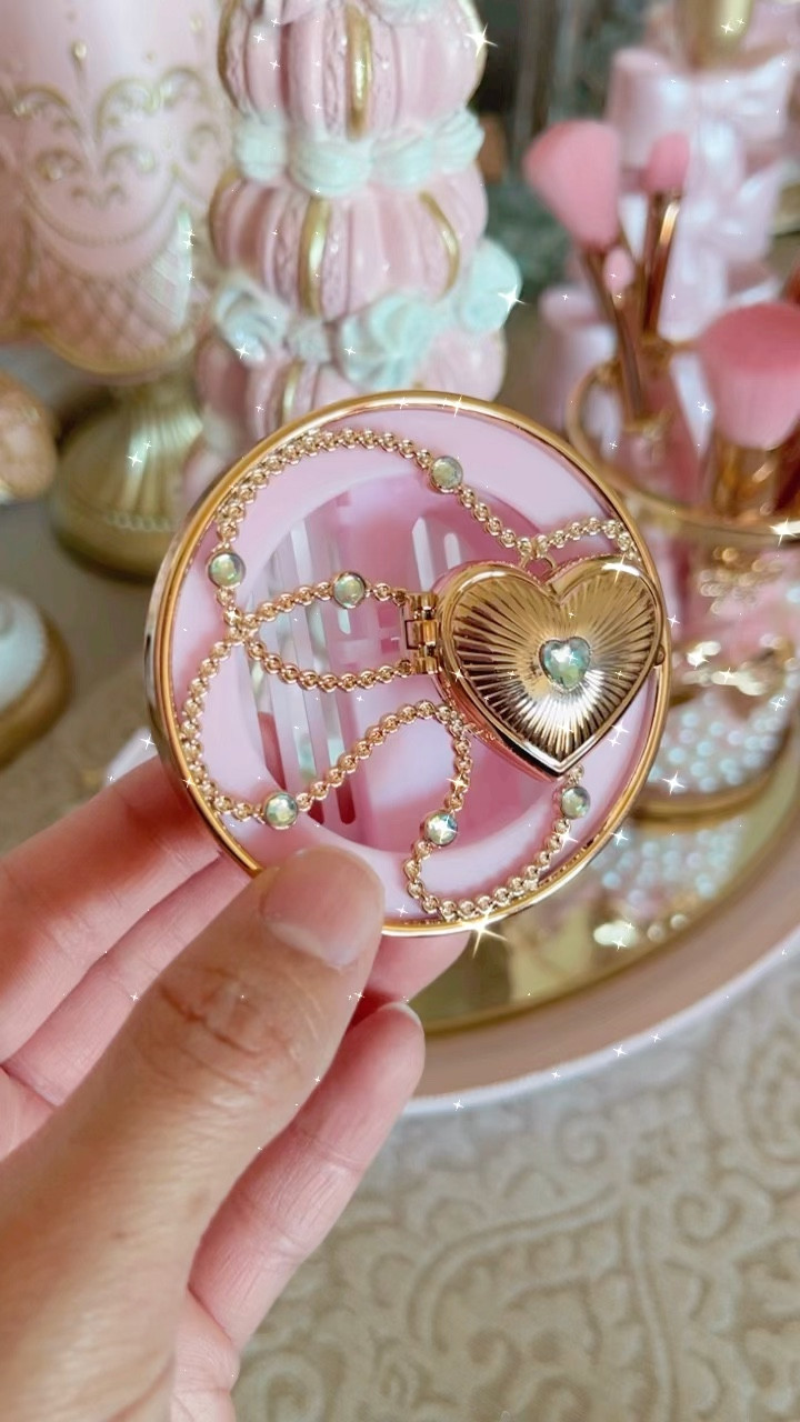 Pink gold locket car fragrance holder

#LTKHome #LTKTravel