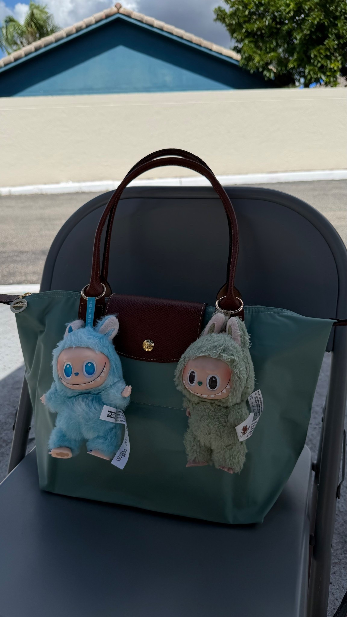 Been obsessing over my bag 🥹🥹