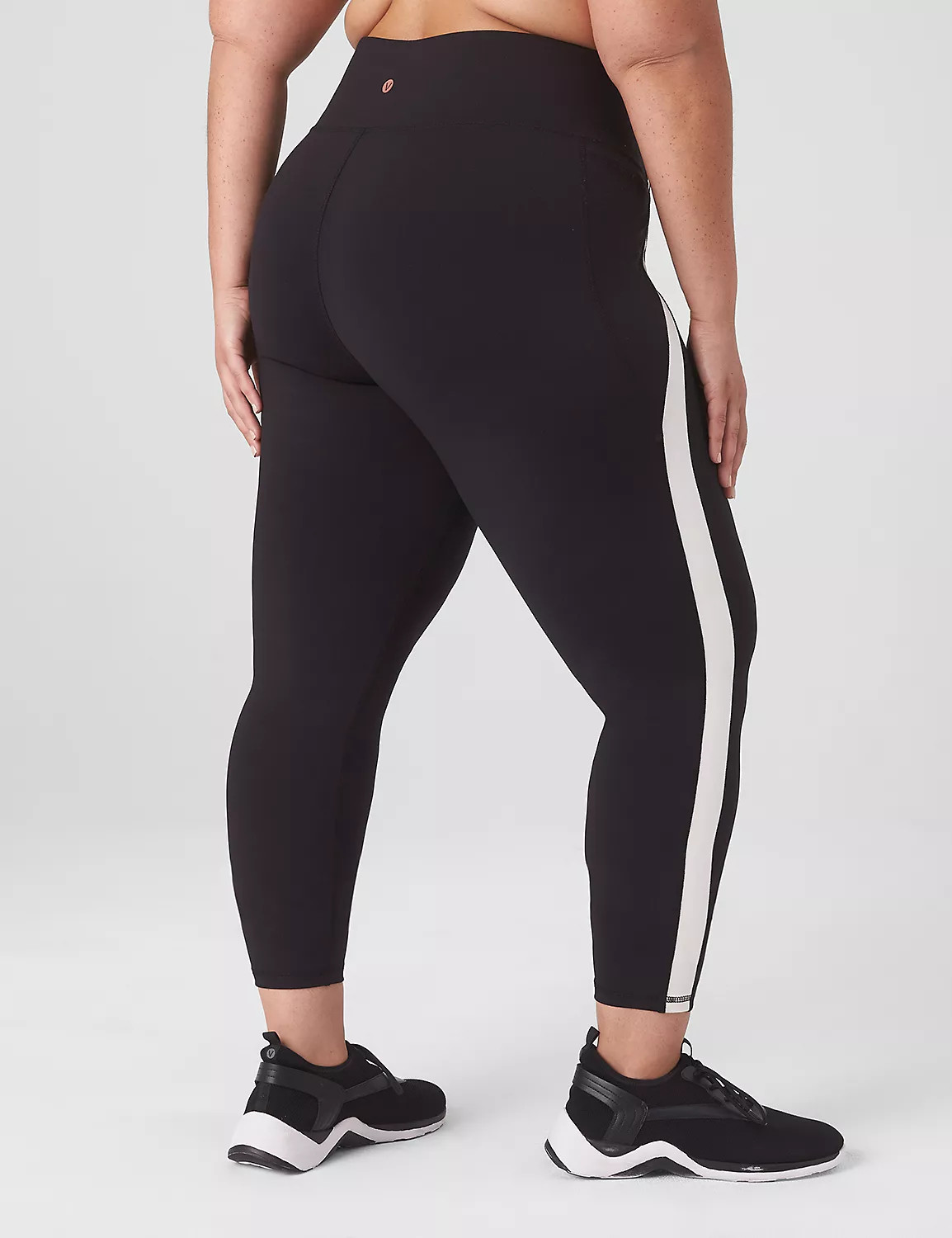 LIVI High-Rise Wicking 7/8 Legging With Pockets | LaneBryant | Lane Bryant (US)