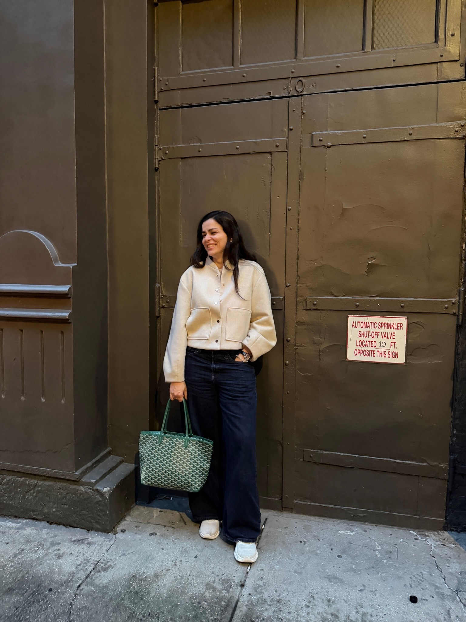 Nyc outfit for a casual fun day. Comfy, cozy and stylish!

#LTKdayinmylife #LTKootd #LTKMidsize