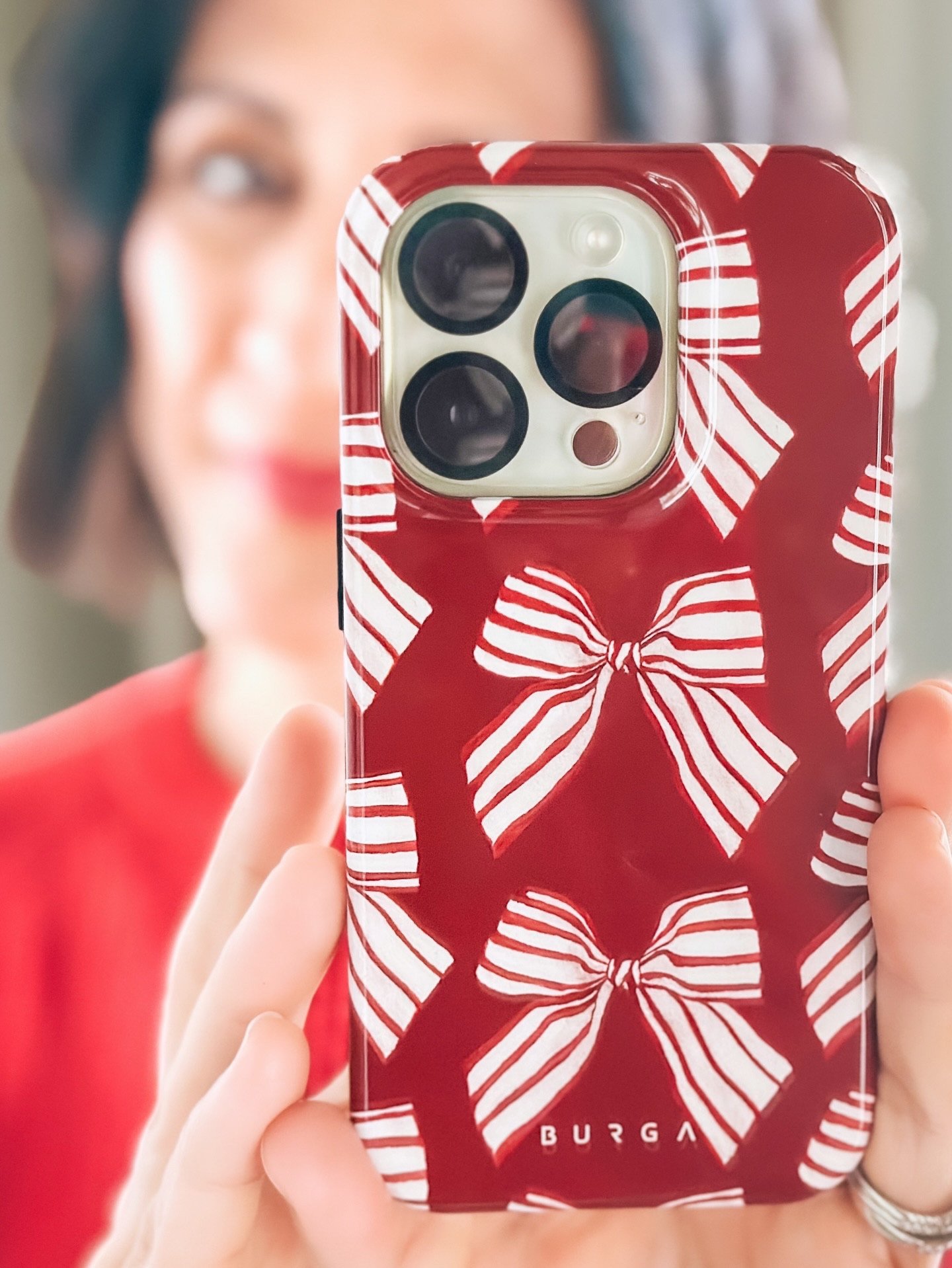 It’s December 2 & you swapped your phone case out to match the season❤️🤍🎁
Showing off my new holiday iPhone case from @burgaofficial & I’m obsessed with this festive bow design. If bows aren’t your thing, there’s tons of new holiday & winter designs to choose from.  Consider this your sign to add a little Christmas spirit to the thing you’re literally glued to all day 📱❤️💫

Bonus: Cyber Monday Sale is 25% OFF (ends tonight) + FREE SHIPPING for $100+ orders AND Buy 2, Get 2 Free sale right now. Go ahead & grab a few for yourself (& maybe a stocking stuffer or two).

#ElevateTheEveryday #HolidayAesthetic #FestiveFinds #MomLifeButMakeltCute 
#HolidayPhoneCase #ChristmasPhoneCase #BurgaCase #BurgaPhoneCase #FestivePhoneCase #HolidayAccessories #ChristmasAesthetic #ChristmasStyle #HolidayVibes #MomsOver40 #ElevateTheEveryday #FestiveFinds #HolidayGiftldeas #ChristmasSale #StockingStufferldeas  #GiftGuide2025 #HolidayStylelnspon #TechAccessories #CutePhoneCase #HolidayReady #ChristmasSpirit #SeasonalStyle #DecemberVibes #PhoneCaseAddict #ShopTheSale