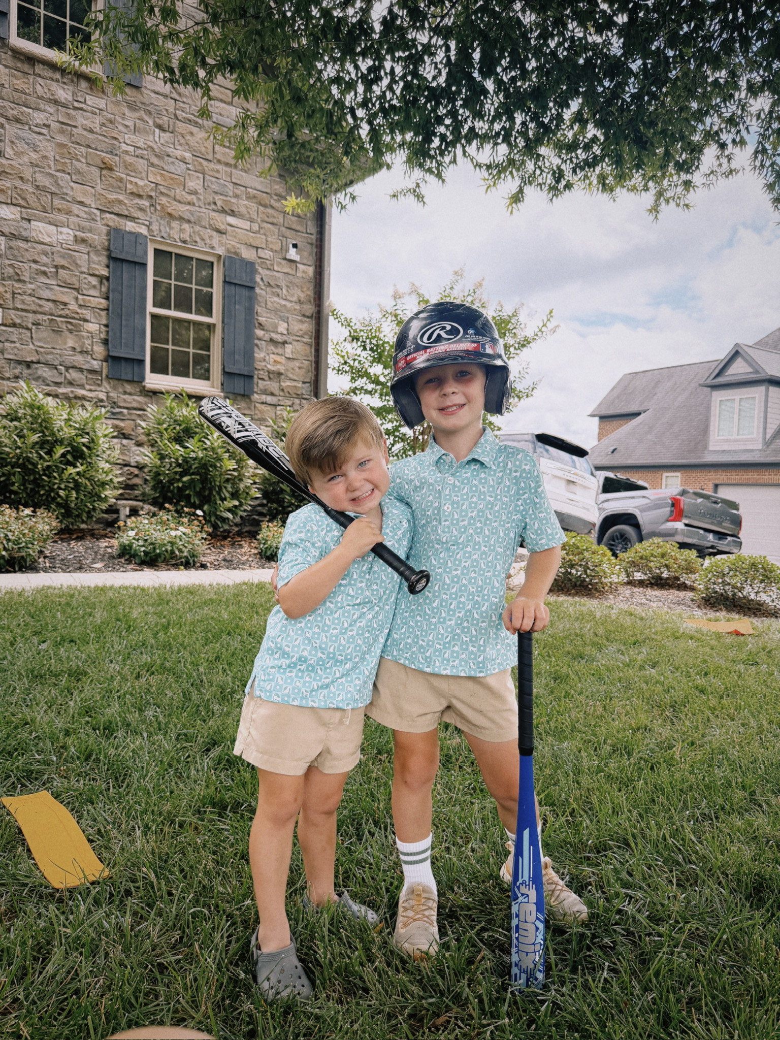 my little matching cuties🩵 linking a similar pair of little boy shorts!

little boy fashion, matching boys outfits, summer boys fashion, caden lane 

 #LTKKids