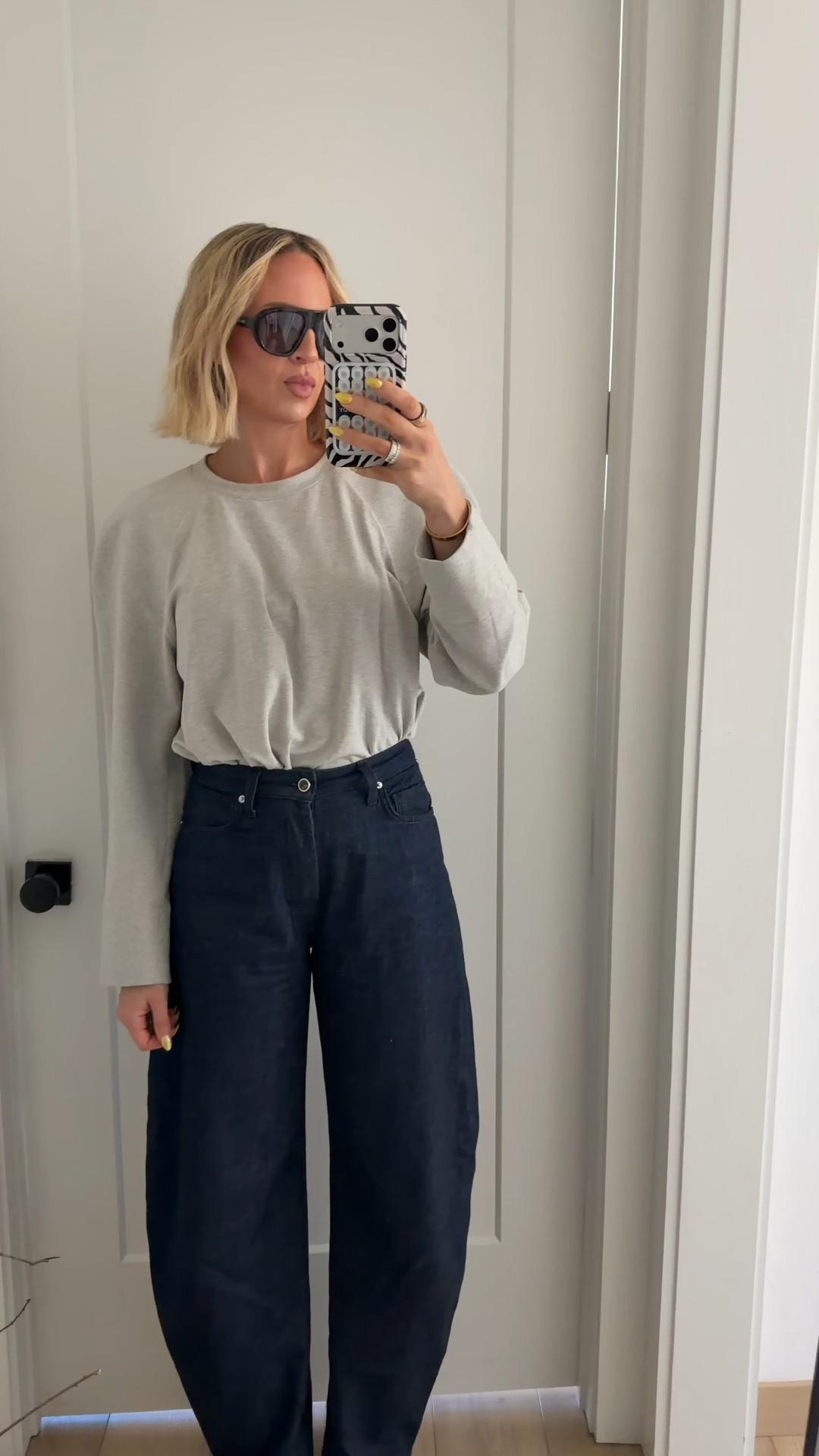 Wearing a medium in the top. In between sizes, sides up in the jeans. ￼

#LTKootd #LTKTall #LTKOver40