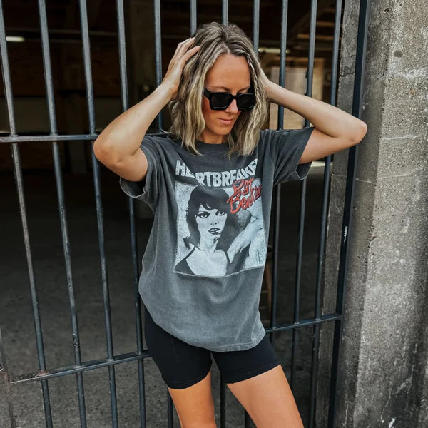 Pat Benatar Heartbreaker Tee | Mountain Moverz