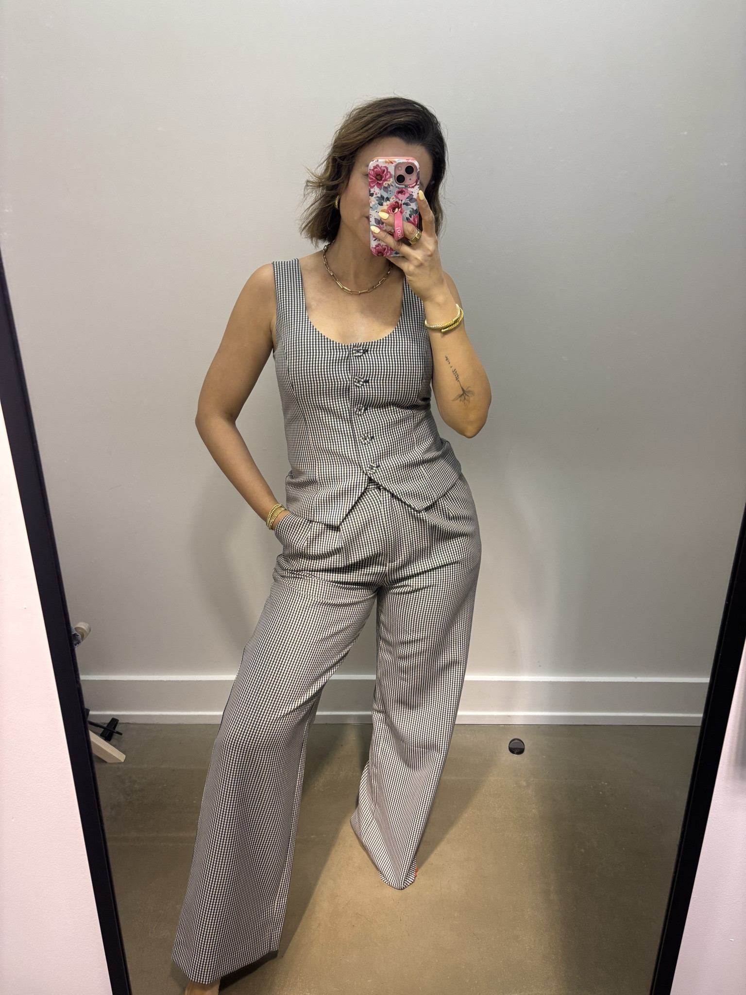 The LTK Spring Sale is here and  this matching gingham set is one of my favorite finds from Abercrombie! Everything is 25% off! 

#LTKSpringSale #LTKSaleAlert #LTKootd