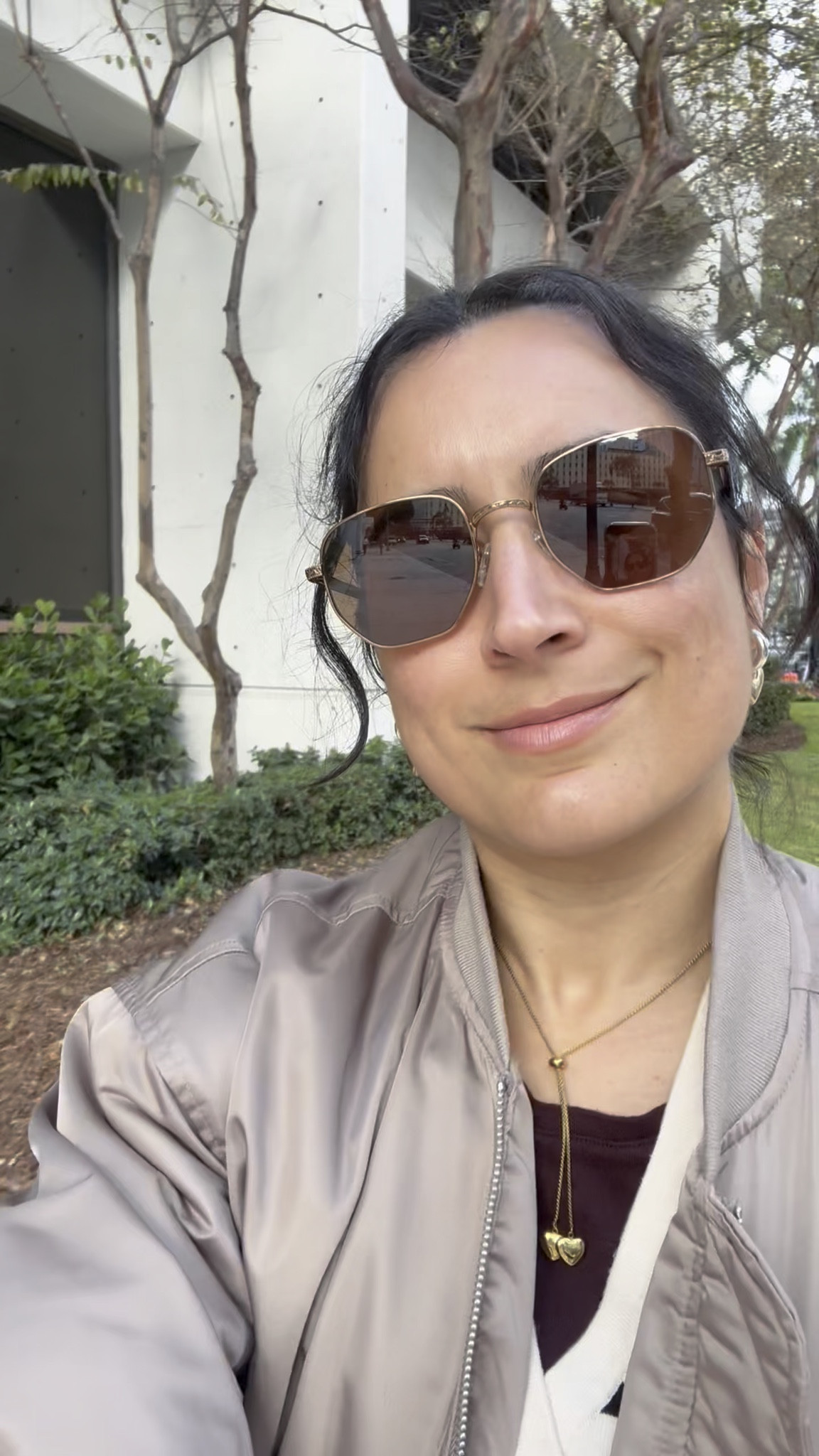 Business casual for jury duty 🧑‍⚖️ 

Took a stroll during a break and shot these quick videos to share my favorite slacks from Abercrombie (I have them in navy, black, and tan and in Long — they have short, regular, and long) 

Find more like this in my Everyday Style collection 🤍

Save this & check back for more outfits inspo 💫 

women’s business casual outfits • women’s work outfit • women’s workwear • women’s work pants

#LTKgrwm #LTKWorkwear #LTKootd