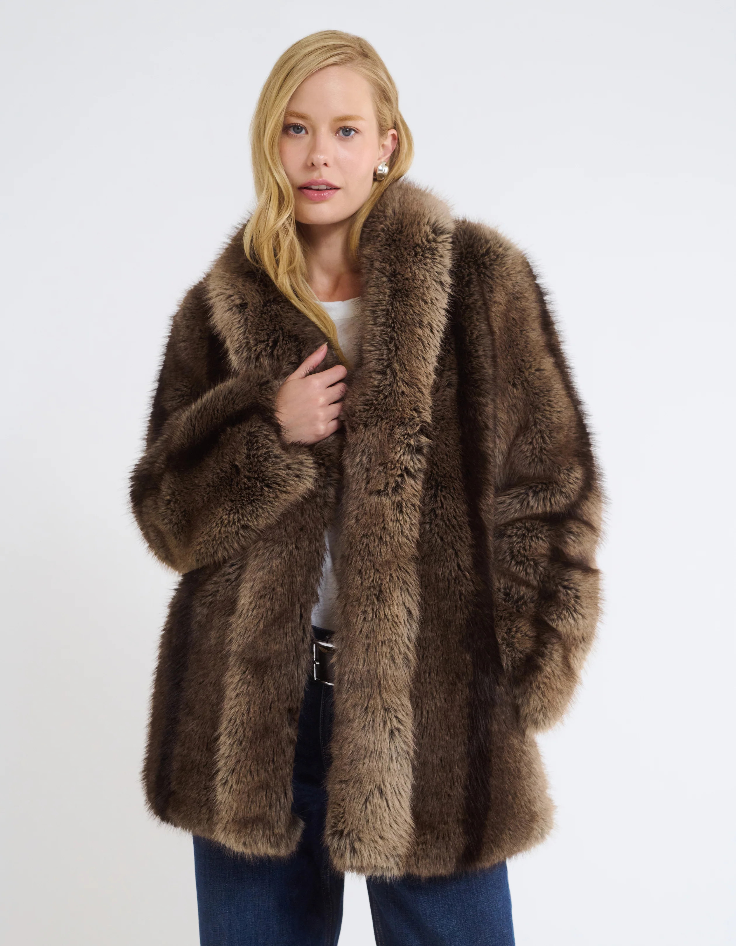 Madonna Coat | Alaska | Rumored