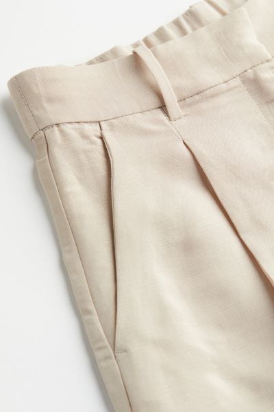 Linen-blend Bermuda shorts | H&M (UK, MY, IN, SG, PH, TW, HK)