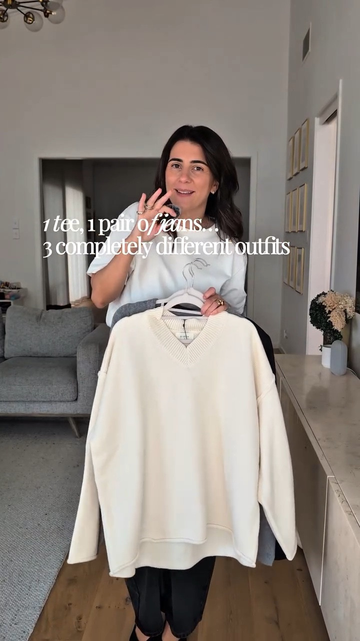 3 pieces to elevate your autumn winter. Minimal effort, Maximum comfort, warmth AND level of chic.

Just the way we like it.

@dissh 

Comment SHOP and I'll send the links straight to your DM's you'll find all the sizing info in the caption too x

#disshpartner #gift