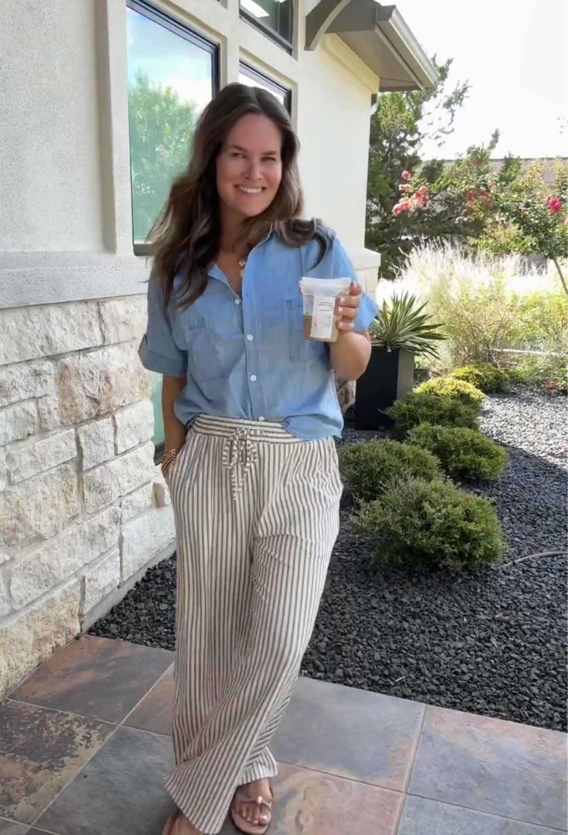 The perfect comfy teacher outfit. Love how many ways you can staple these pants!

#LTKdayinmylife #LTKootd #LTKgrwm