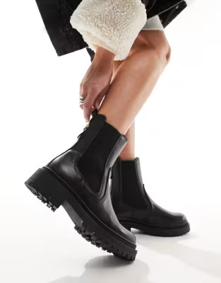 Barbour International Comet leather chelsea boot in black | ASOS | ASOS (Global)