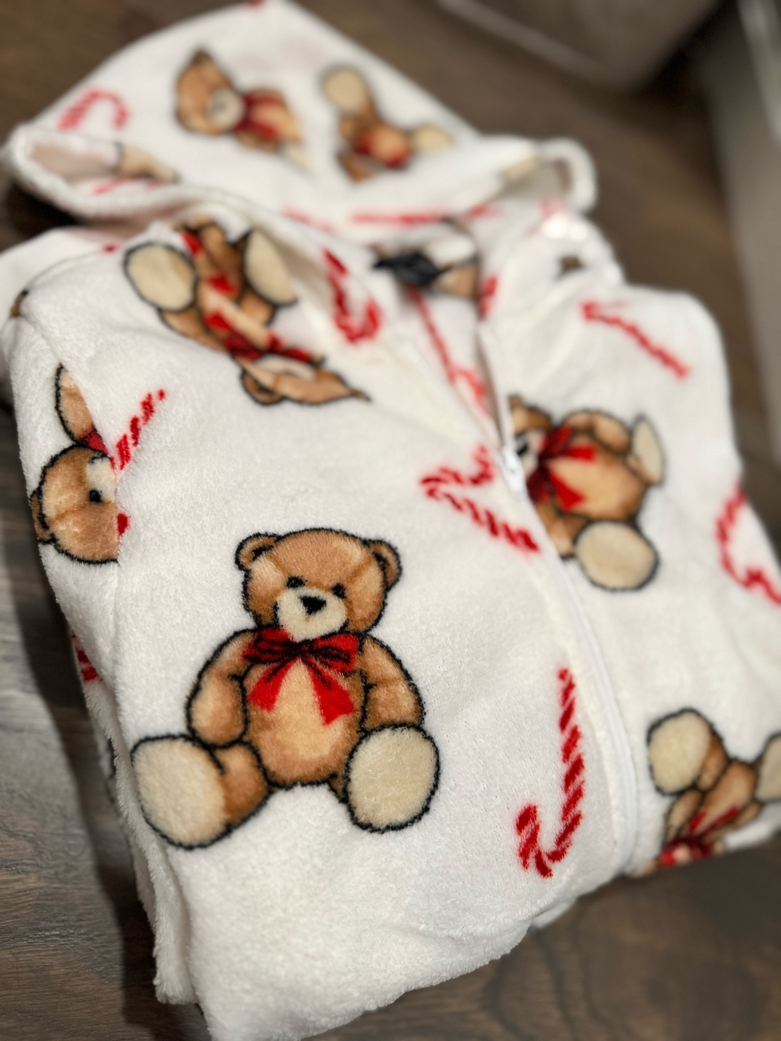 Holiday pajama onesies in adult and kid sizes! 🌙 🐻 