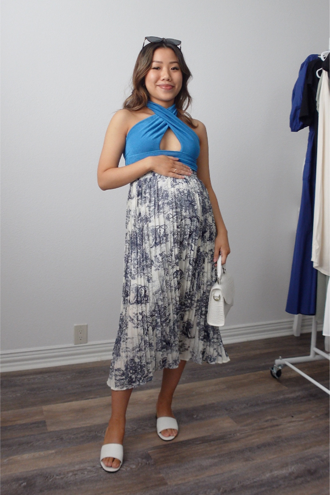 code TIFFANY20 for 20% OFF 🖤

Pleated midi skirt 💙 it has an elastic waistband so it’s comfy and bump friendly. One size

Pregnancy bump maternity knit dress cami dress vacation outfits beach outfit midi dress black dress date night under 50 discount


#LTKunder50 #LTKbump #LTKsalealert