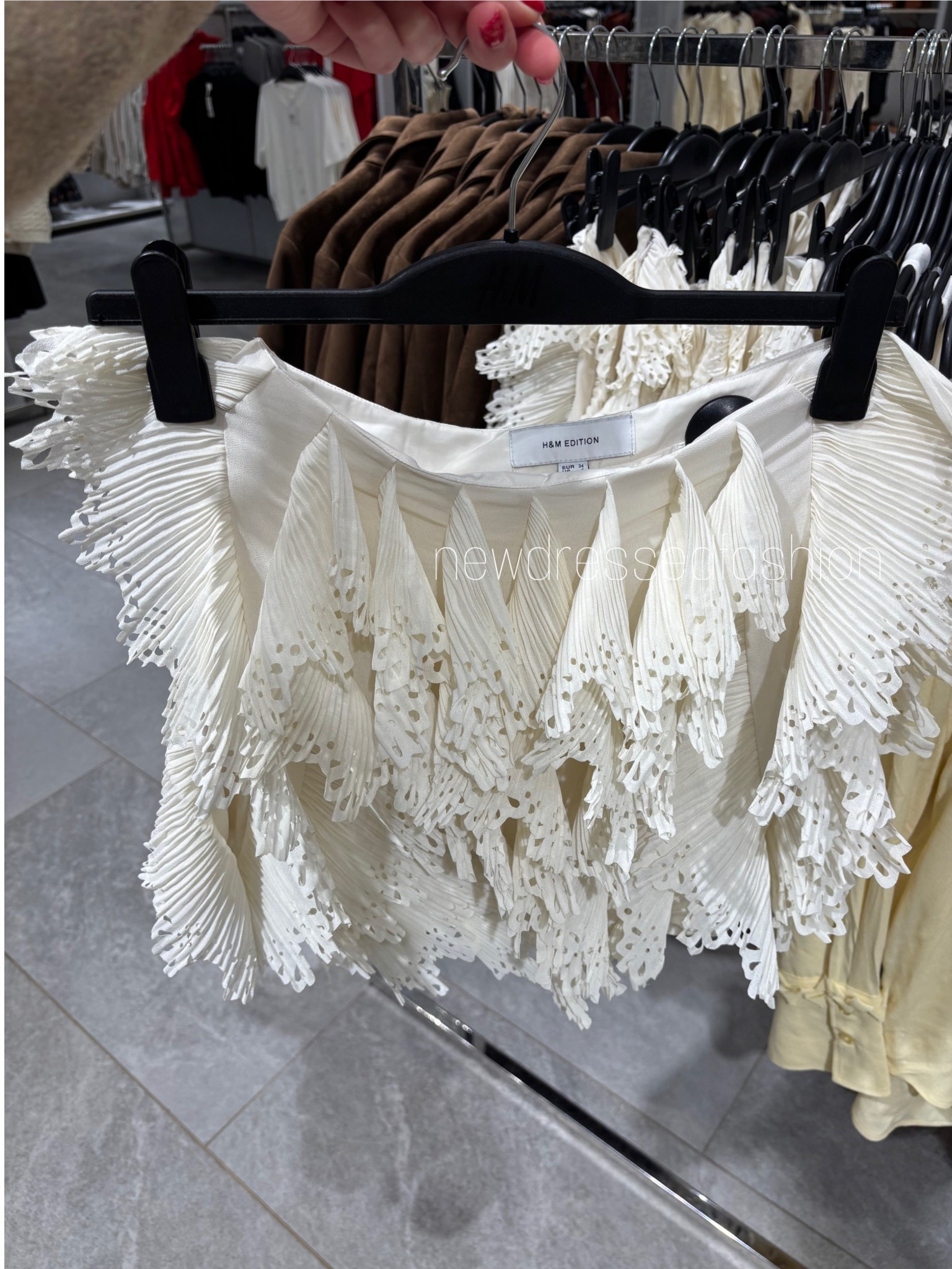 Cutest spring / summer skirt 🤍✨⭐️


Coachella | festival outfit 

#LTKFestival #LTKSeasonal #LTKStyleTip