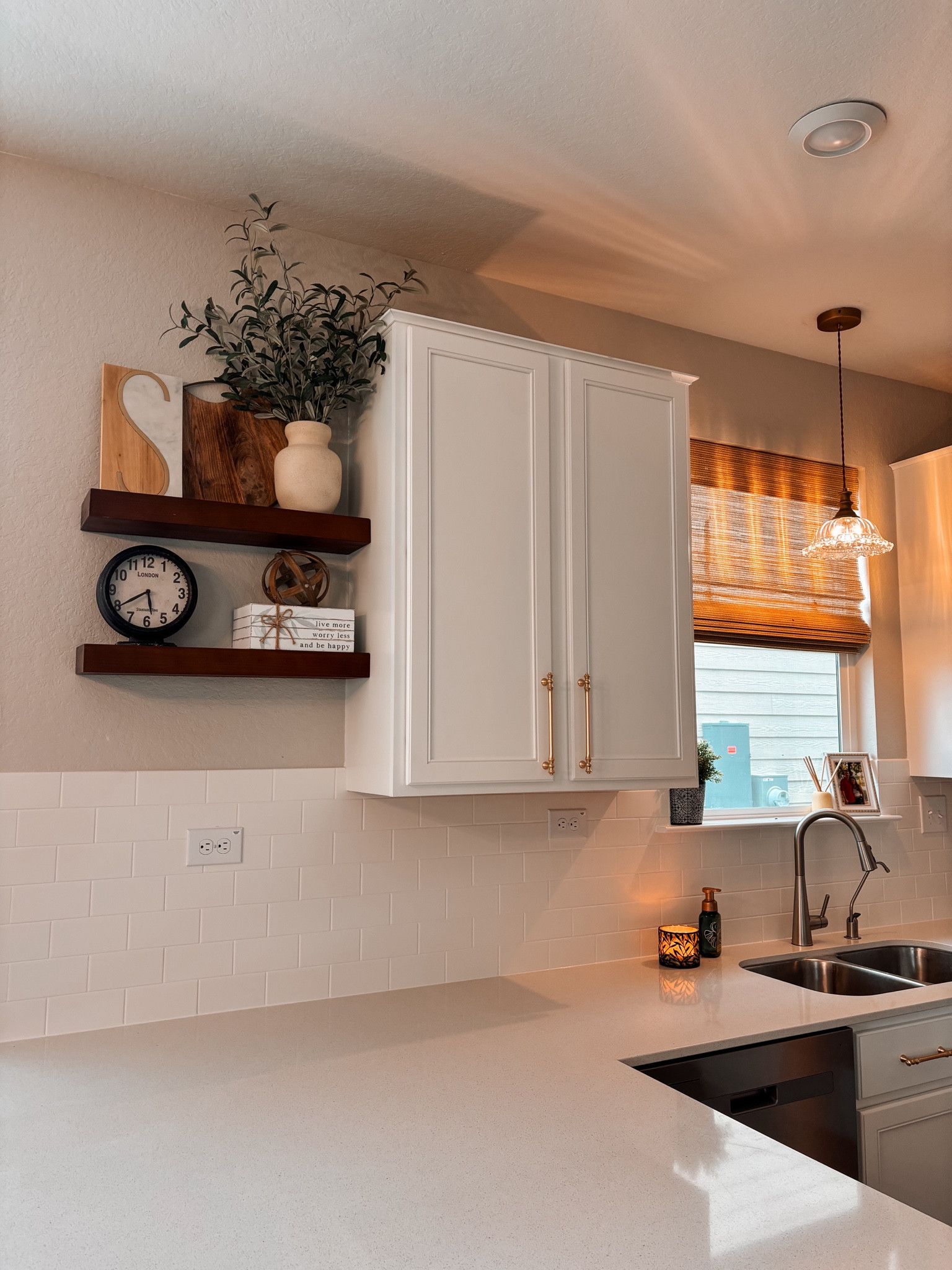 Loving these kitchen updates 👏🏼 Slowly but surely turning into more of our home! Floating shelves are target :) 

#LTKsalealert #LTKstyletip #LTKhome