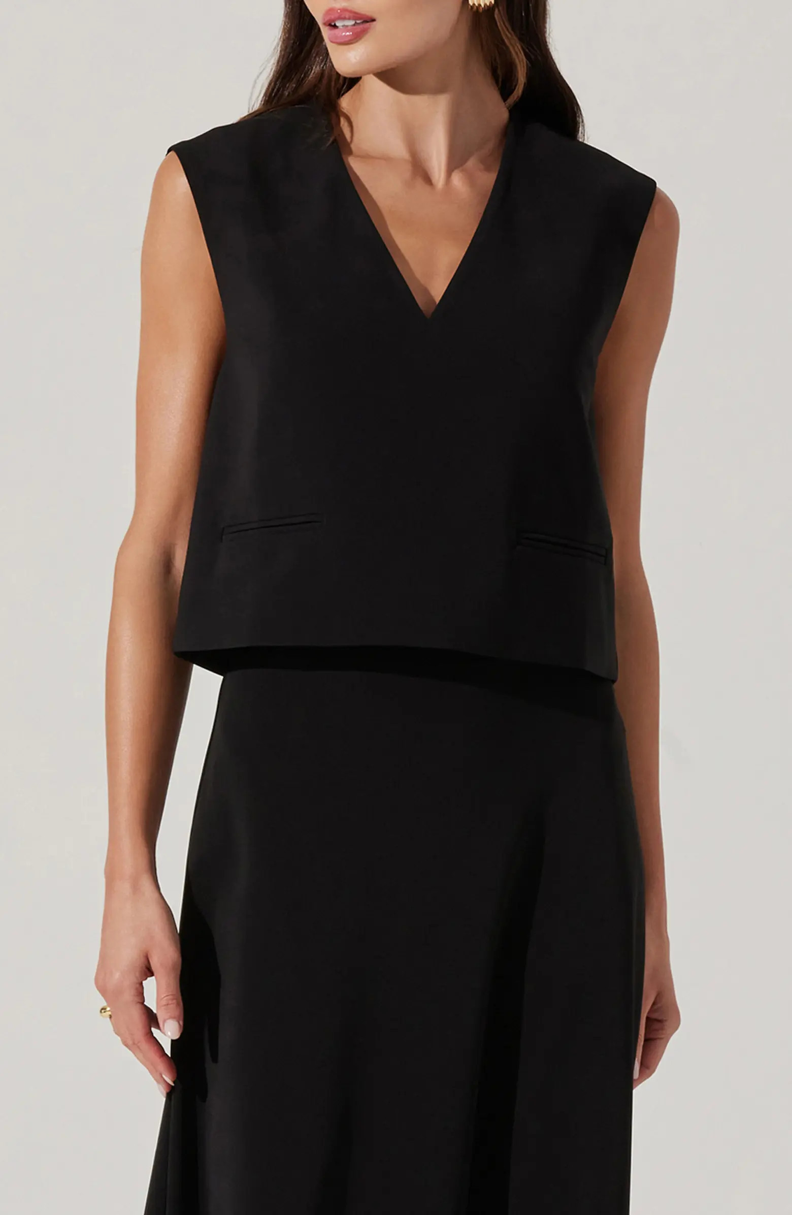 V-Neck Sleeveless Boxy Top | Nordstrom