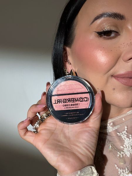 One of the softest, most beautiful drugstore blushes I’ve tried! Linked below #covergirl #blush #drugstoremakeup 

#LTKbeauty