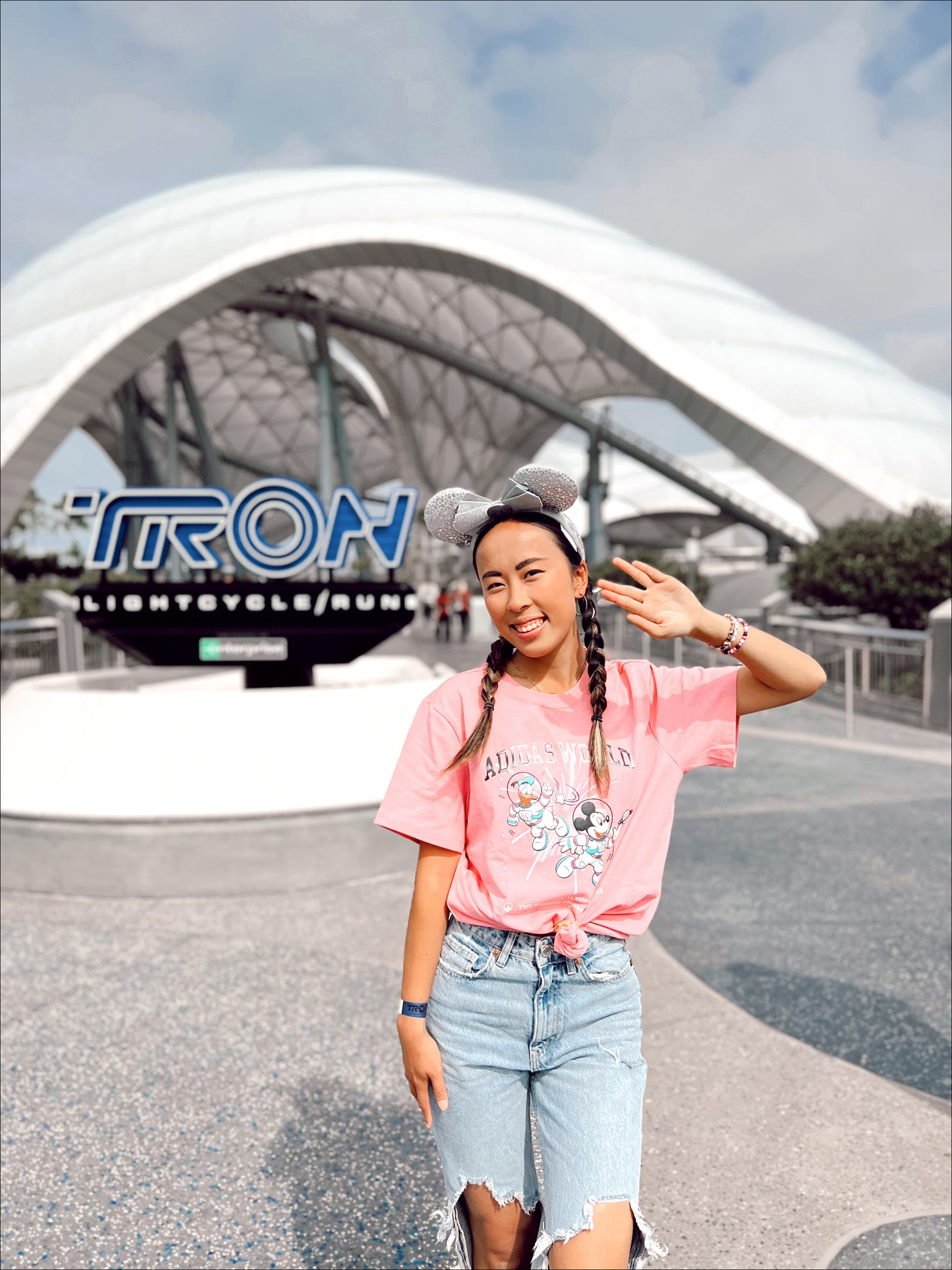 entering the GRID 🌌 

#LTKstyletip #LTKunder50 #LTKfit