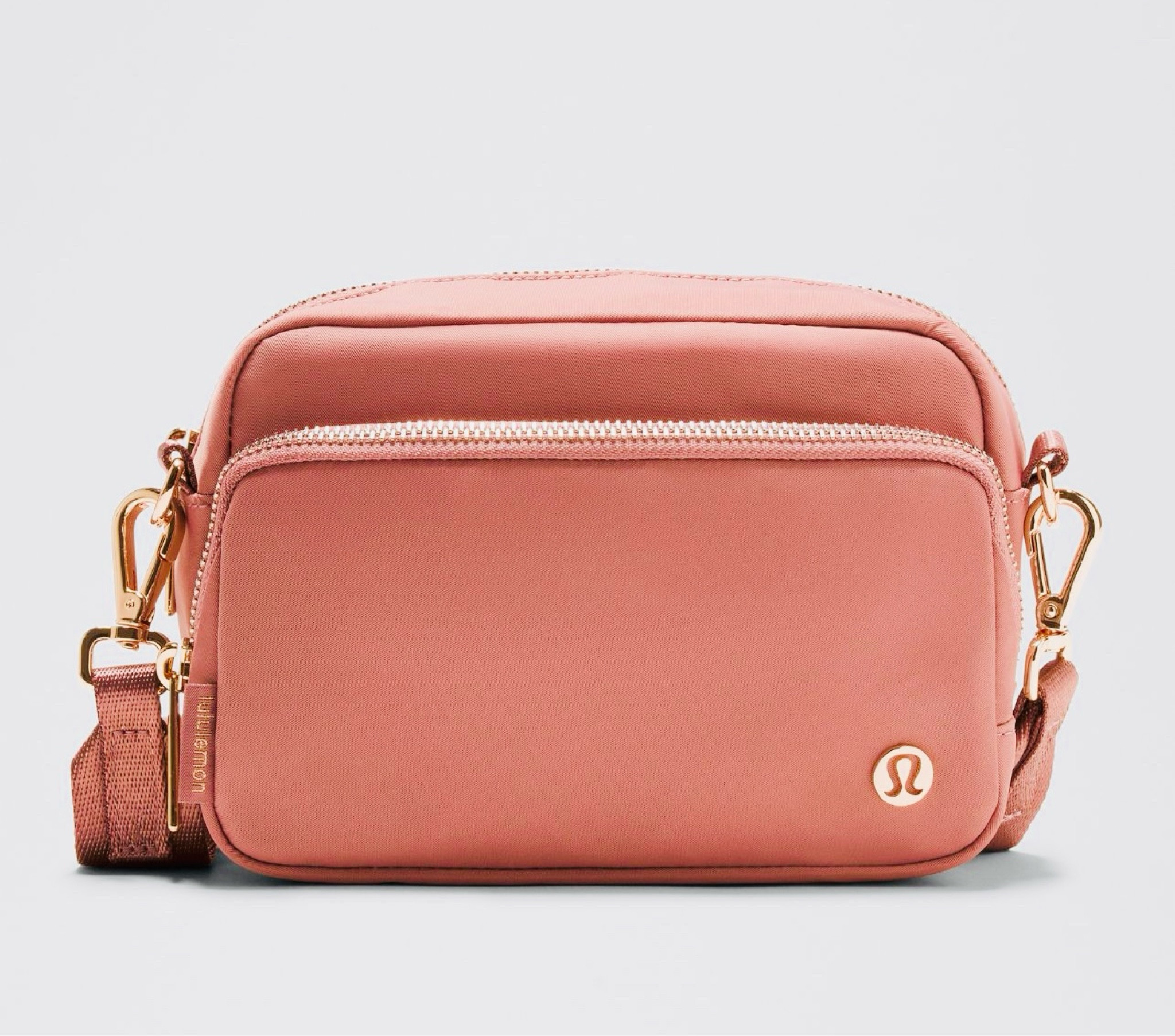 New colors!! Love this Spiced chai color this bag can go with you everywhere!😜Makes a great gift, perfect for travel!🤗😍





#ltkgiftideas #crossbodybag #travelbag #lululemon #ltkworkwear #ltkfitness #ltkactive #giftsforher #giftsforfriend #giftsforgirlfriend #ltktravel

#LTKFindsUnder100 #LTKItBag #LTKGiftGuide