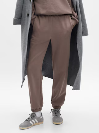 Vintage Soft High Rise Boyfriend Joggers | Gap (US)