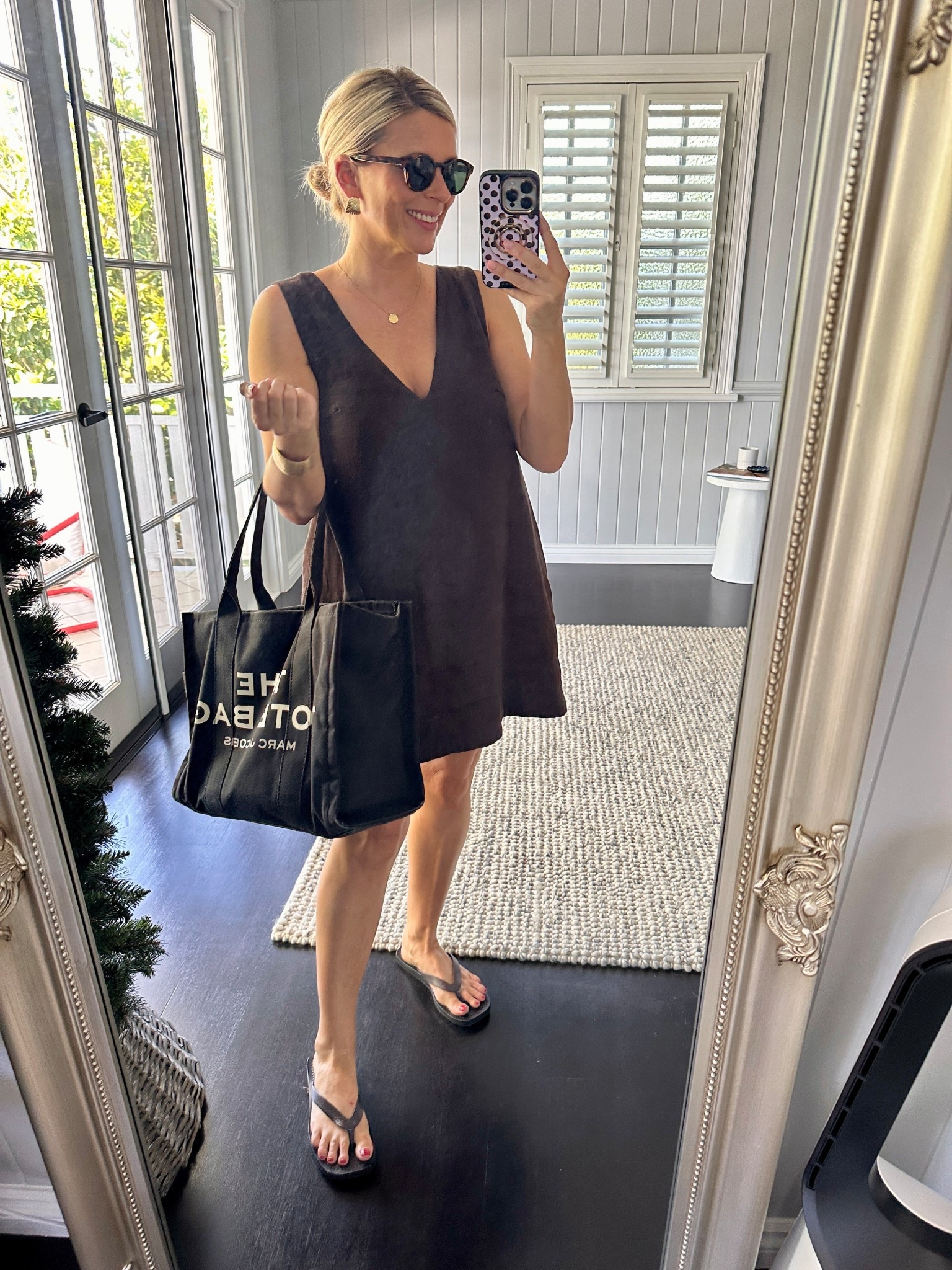 A very casual summer outfit for a steamy day - this chocolate brown linen dress has been a go-to during the recent hot weather. 

And I’ve paired it with black and brown accessories for a simple casual look. 

Dress size: 10

#LTKsale #LTKsummer #LTKaustralia