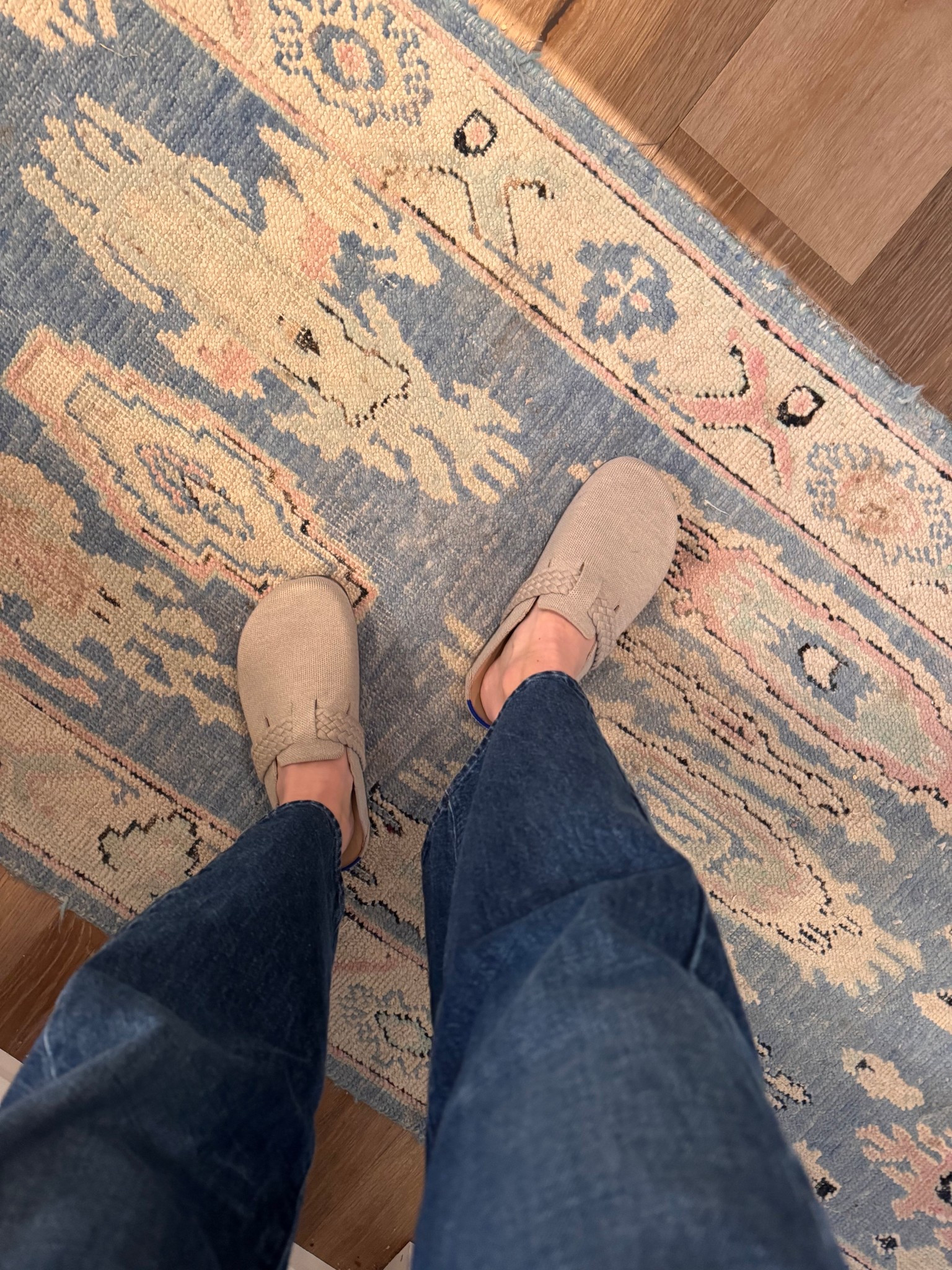 I live in these clogs. And they are on sale!

Cyber week, Black Friday, cyber sale

#LTKCyberWeek