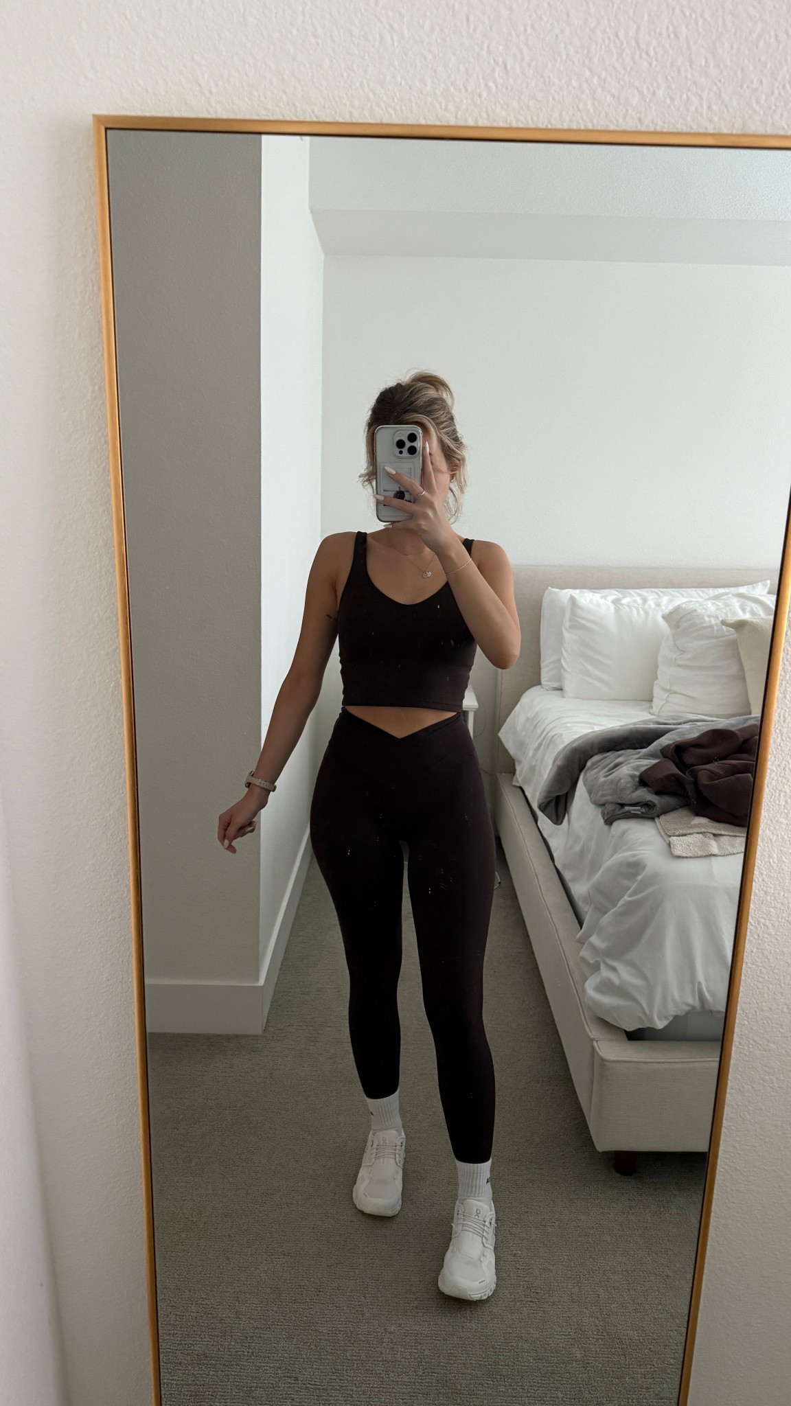 cutie brown active athleisure set makes it so much easier to want to work out 🧘🏼‍♀️
top/bottoms tts xs 
on cloud sneakers tts 6

#LTKFindsUnder100 #LTKStyleTip #LTKActive