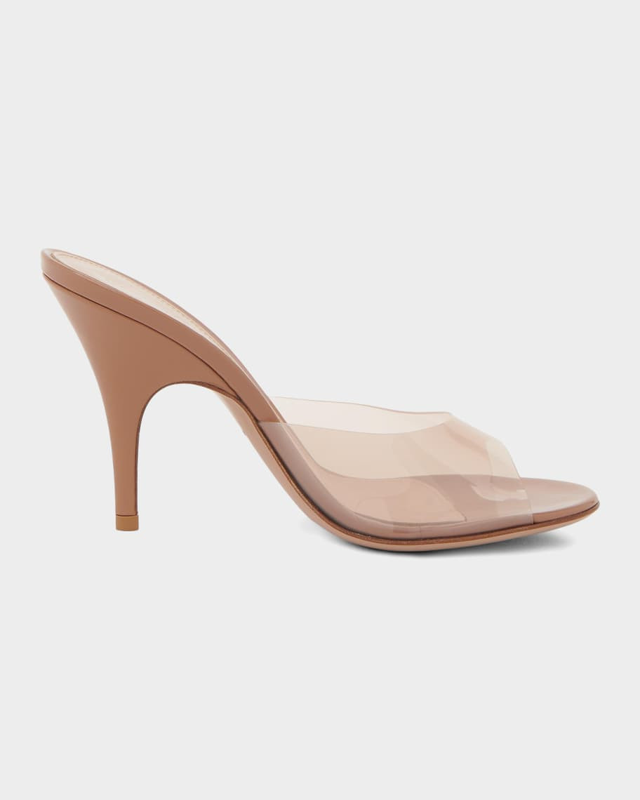 {"@context":"https://schema.org","@type":"BreadcrumbList","itemListElement":[{"@type":"ListItem",... | Neiman Marcus