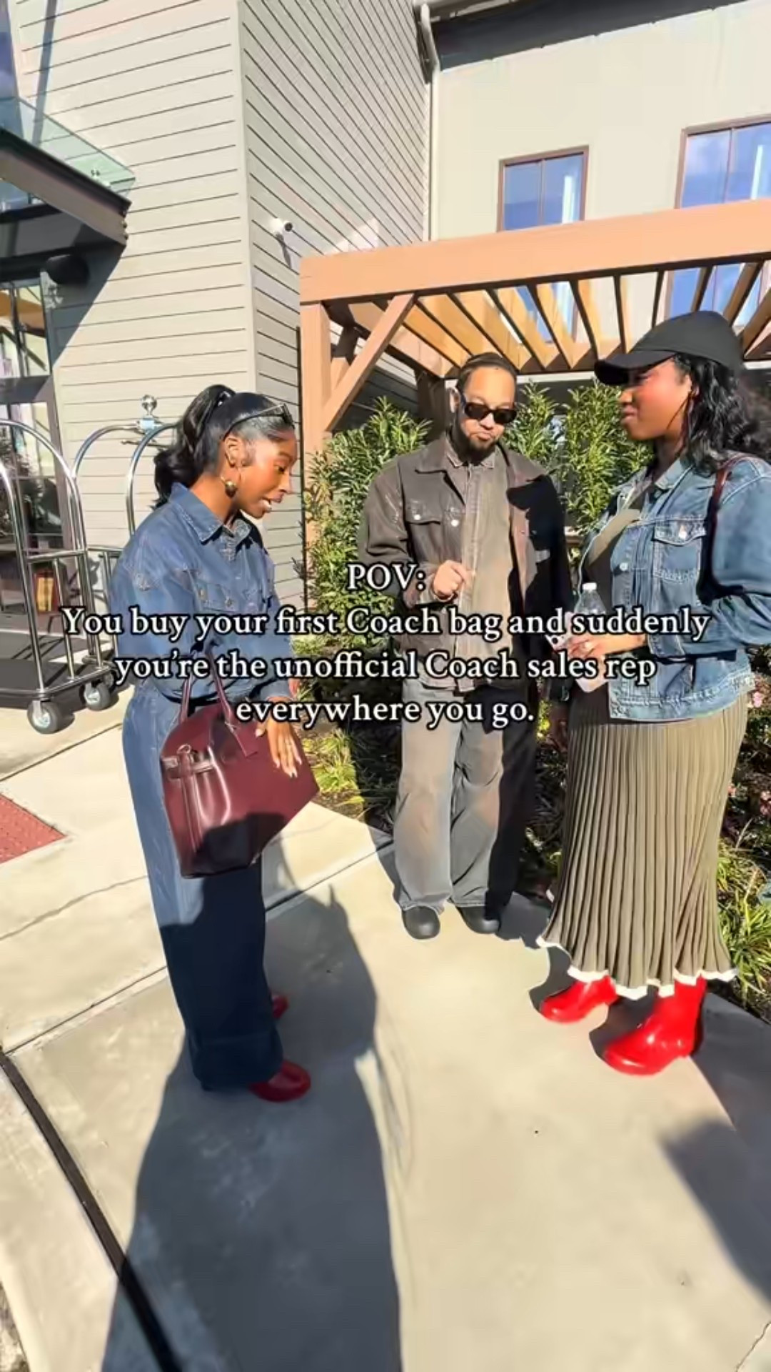 Coach Soft Empire Carryall 40 ✨
Color: Brass/Merlot

#LTKWorkwear #LTKTravel