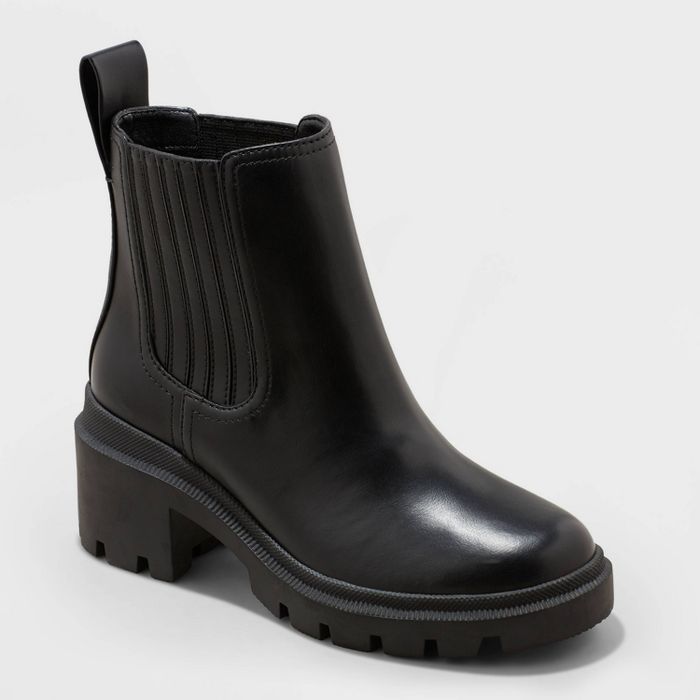 Women's Naya Heeled Chelsea Boots - Universal Thread™ | Target