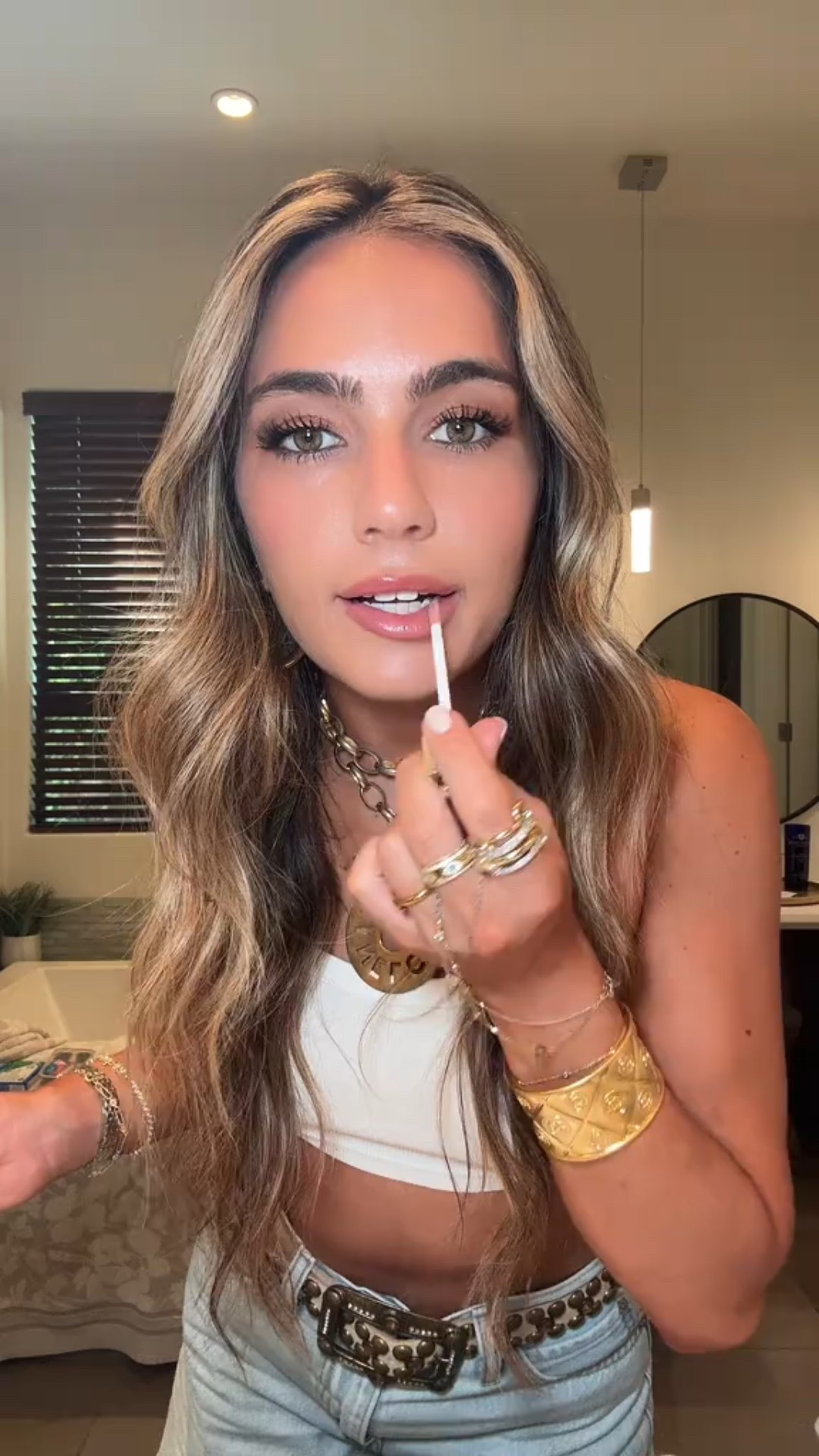 coachellaaaaaaa!!!!!

#LTKWatchNow #LTKFestival #LTKStyleTip