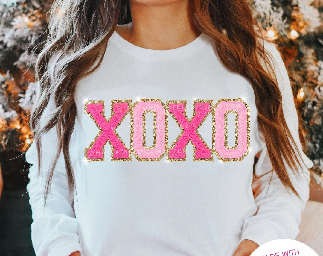 Patch Valentines Day Shirt for Women, Valentines Day Gift for Her, Embroidered Crewneck XOXO Swea... | Etsy (US)