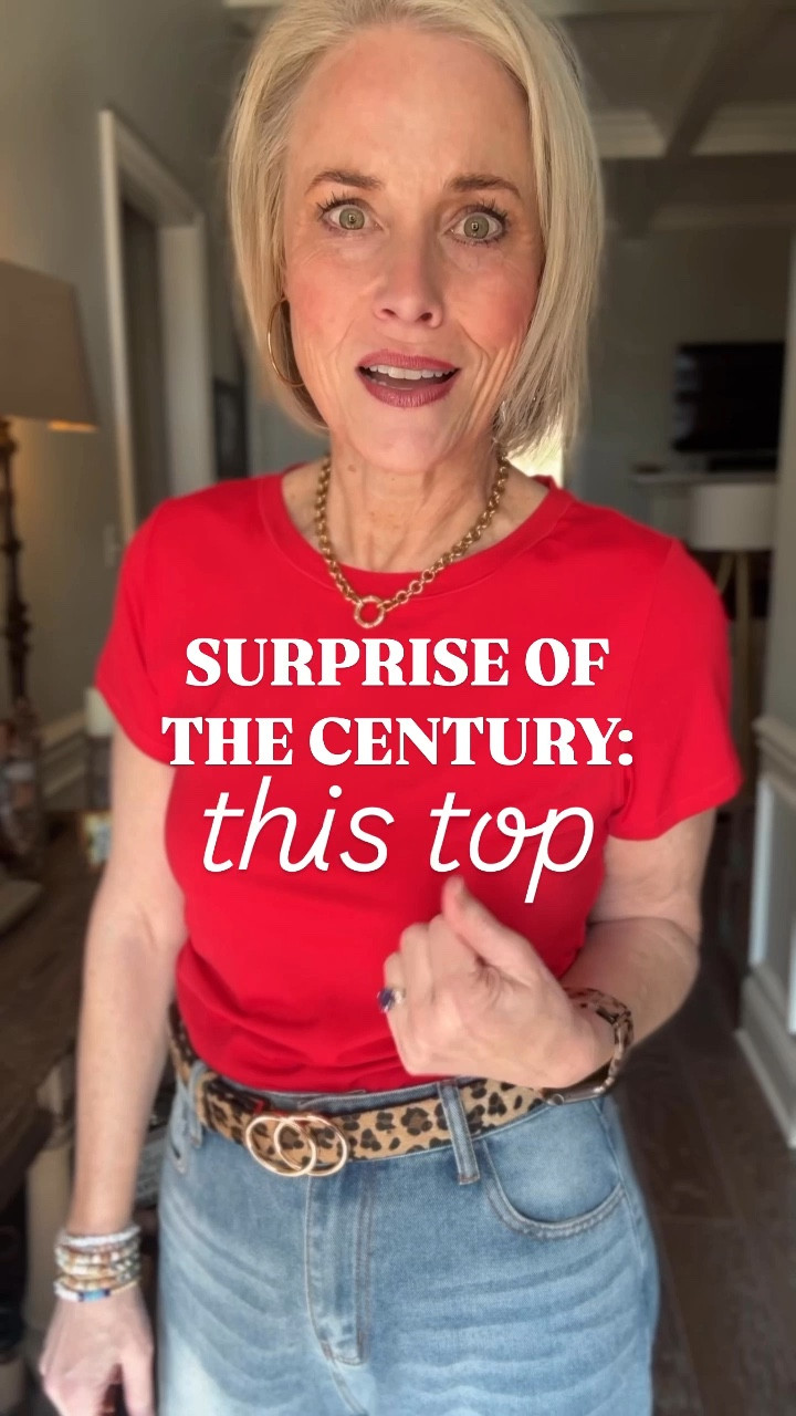 Surprise of the century? This Amazon red tee with beautiful side ruching! 

I was unsure about the fit after seeing it on the model, so I grabbed an XL just to be safe… but turns out, I LOVE the fit and didn’t actually need to size up! The ruching is so flattering, and the color is perfect for transitioning into fall. 

Lesson learned—sometimes, you just have to try it on! Have you ever been surprised by a piece like this? 

#MidlifeStyle 
#AmazonFashionFinds
#amazonfinds
#outfitinspiration 
#affordablefashion 
#outfitinspo
#laurenoggsgee
#over50style 
#lookalike
#shopltk
#ltkover50
#ltkover40
#lookforless
#getyourcolonoscopy


#LTKOver40 #LTKFindsUnder50 #LTKWatchNow