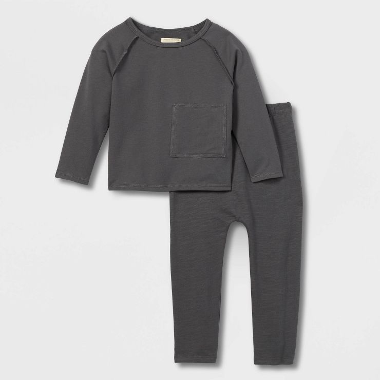 Grayson Collective Toddler Boys' Long Sleeve Pocket T-Shirt & Jogger Set - Charcoal | Target