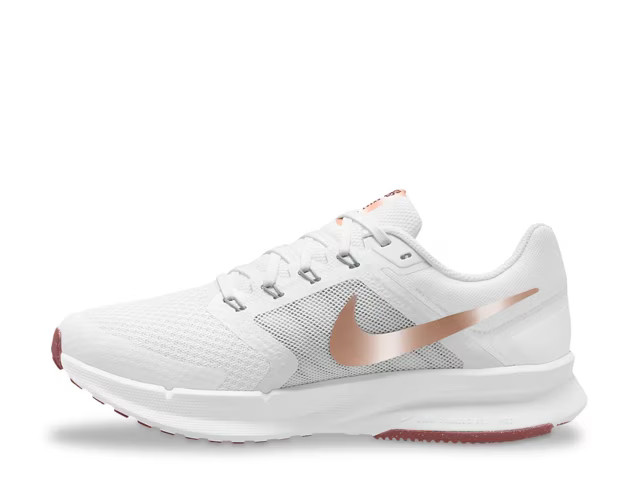 Nike Run Swift 3 Running Shoe - Women's | DSW