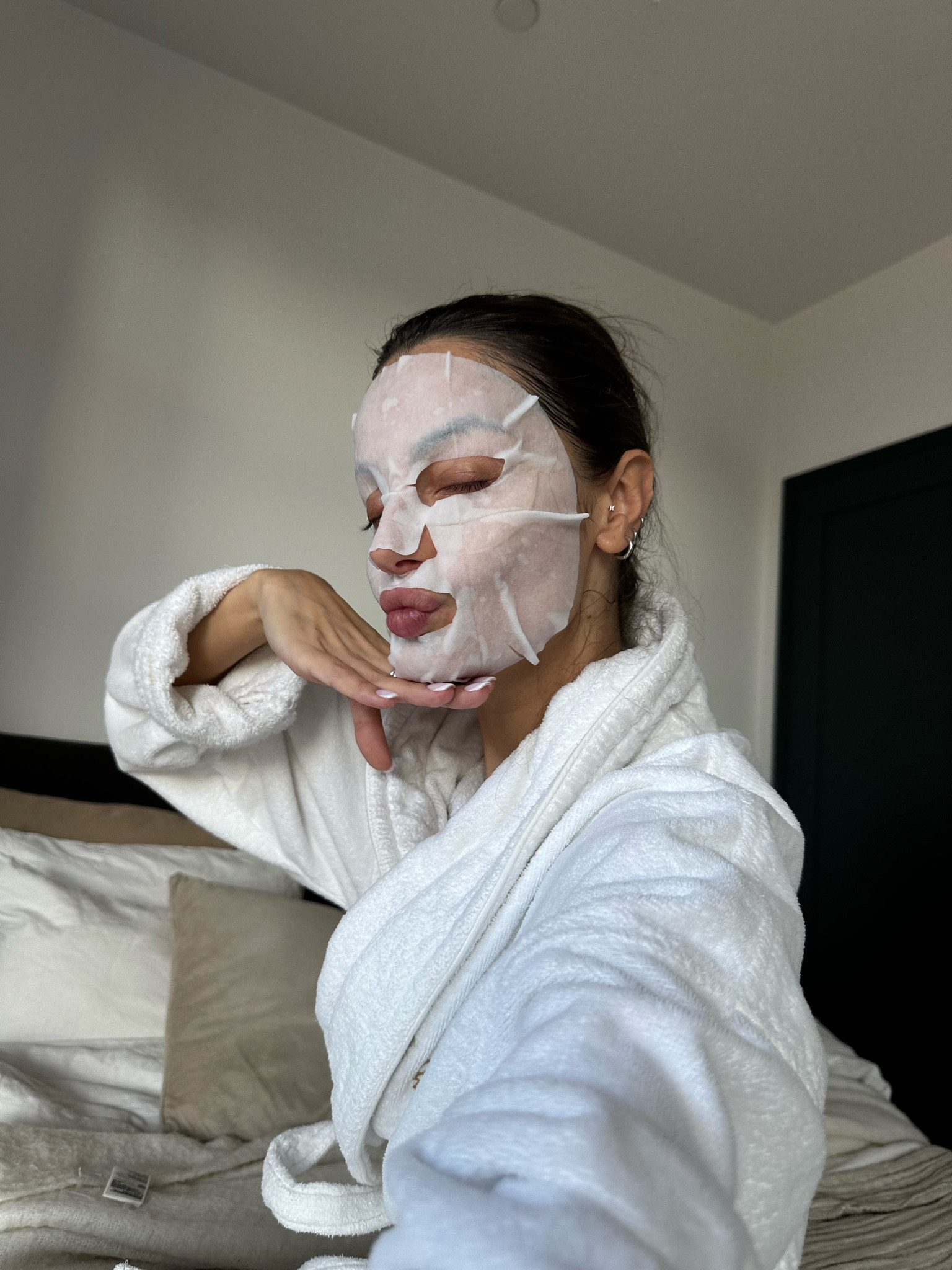 Mask day! 🤍🪄

#LTKeurope #LTKbeauty #LTKMostLoved