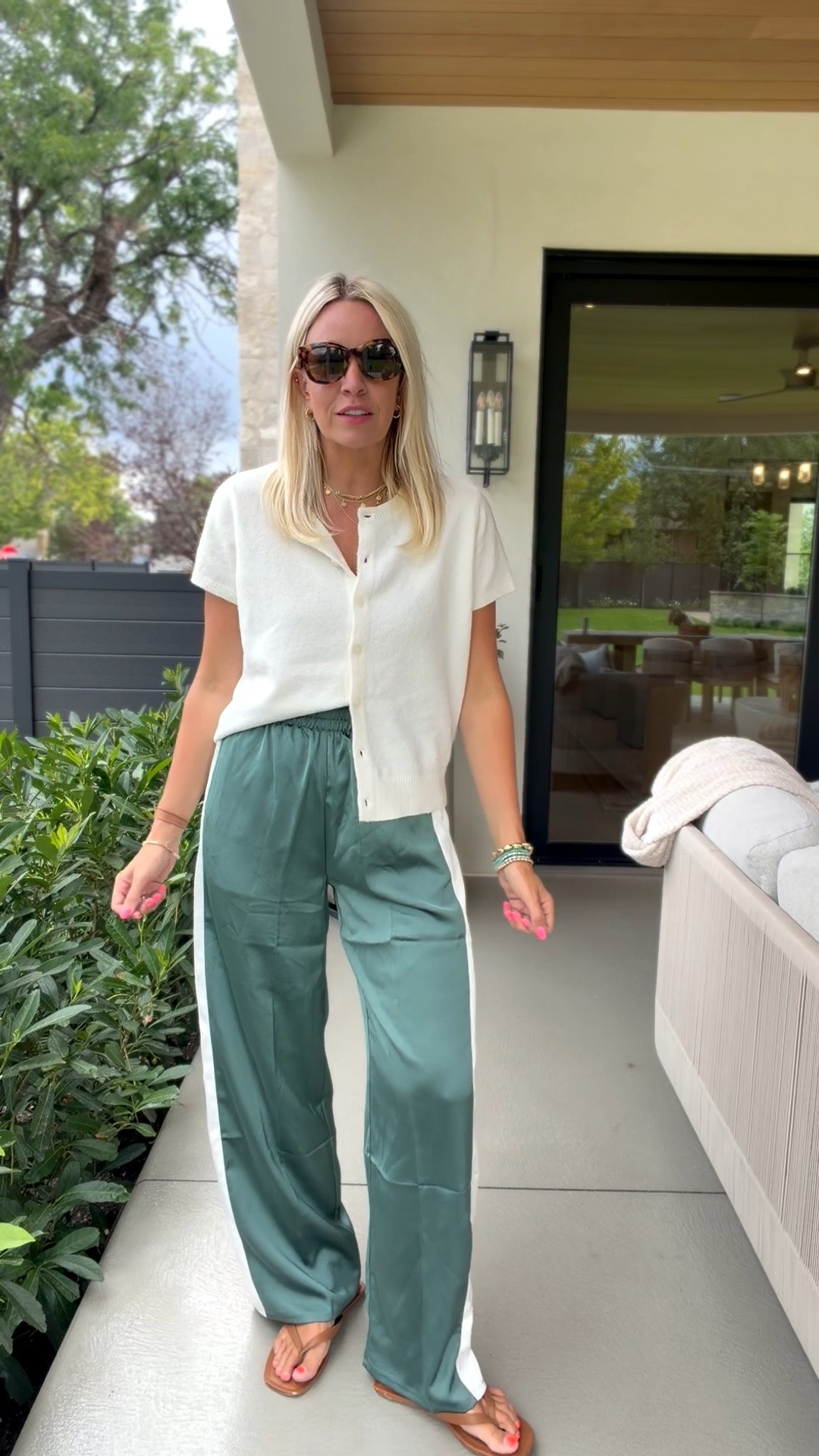 These pants are so cute and easy to dress up or down! Size M

#LTKgrwm #LTKmomlife #LTKootd